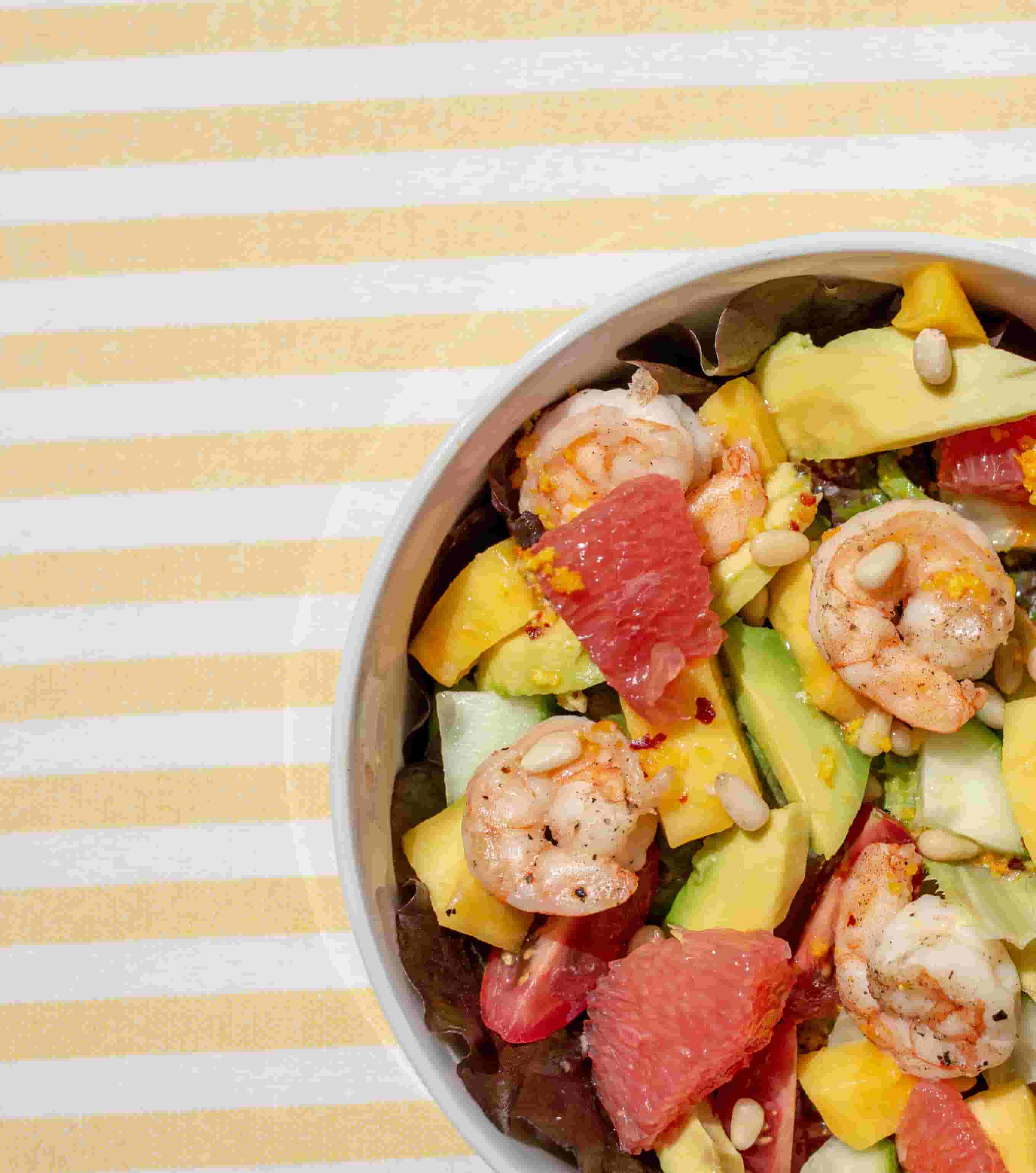 Garnelen-Sommersalat mit Grapefruit-Dressing und Mango Recipe Image