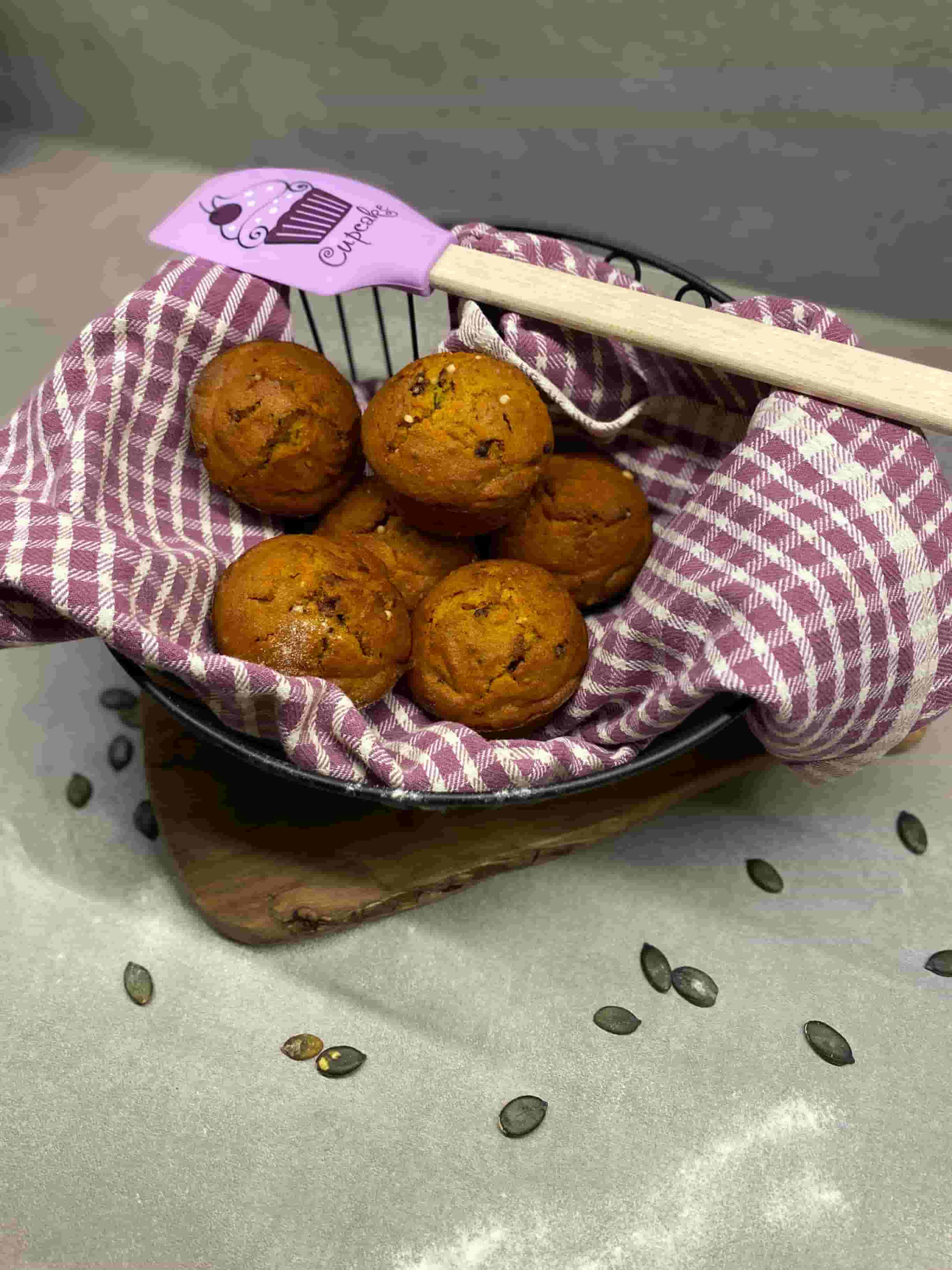 Тиквени мъфини с шоколад Recipe Image