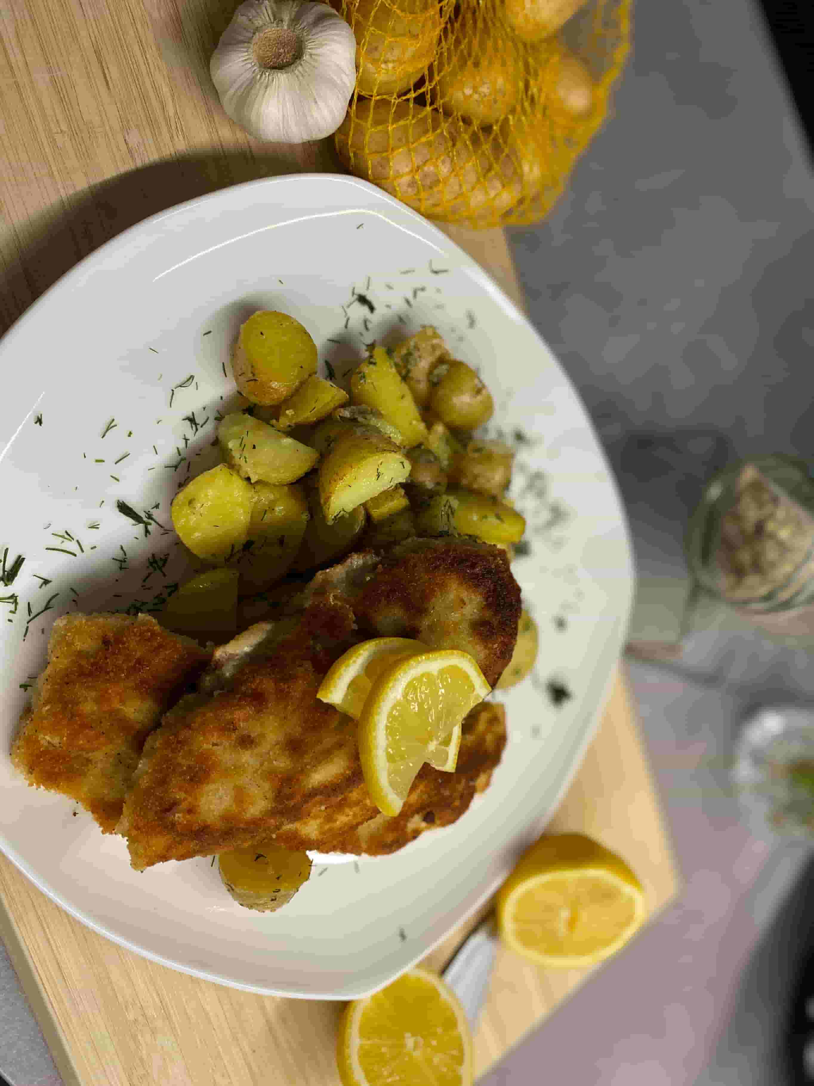 Schnitzel met Aardappelen Recipe Image