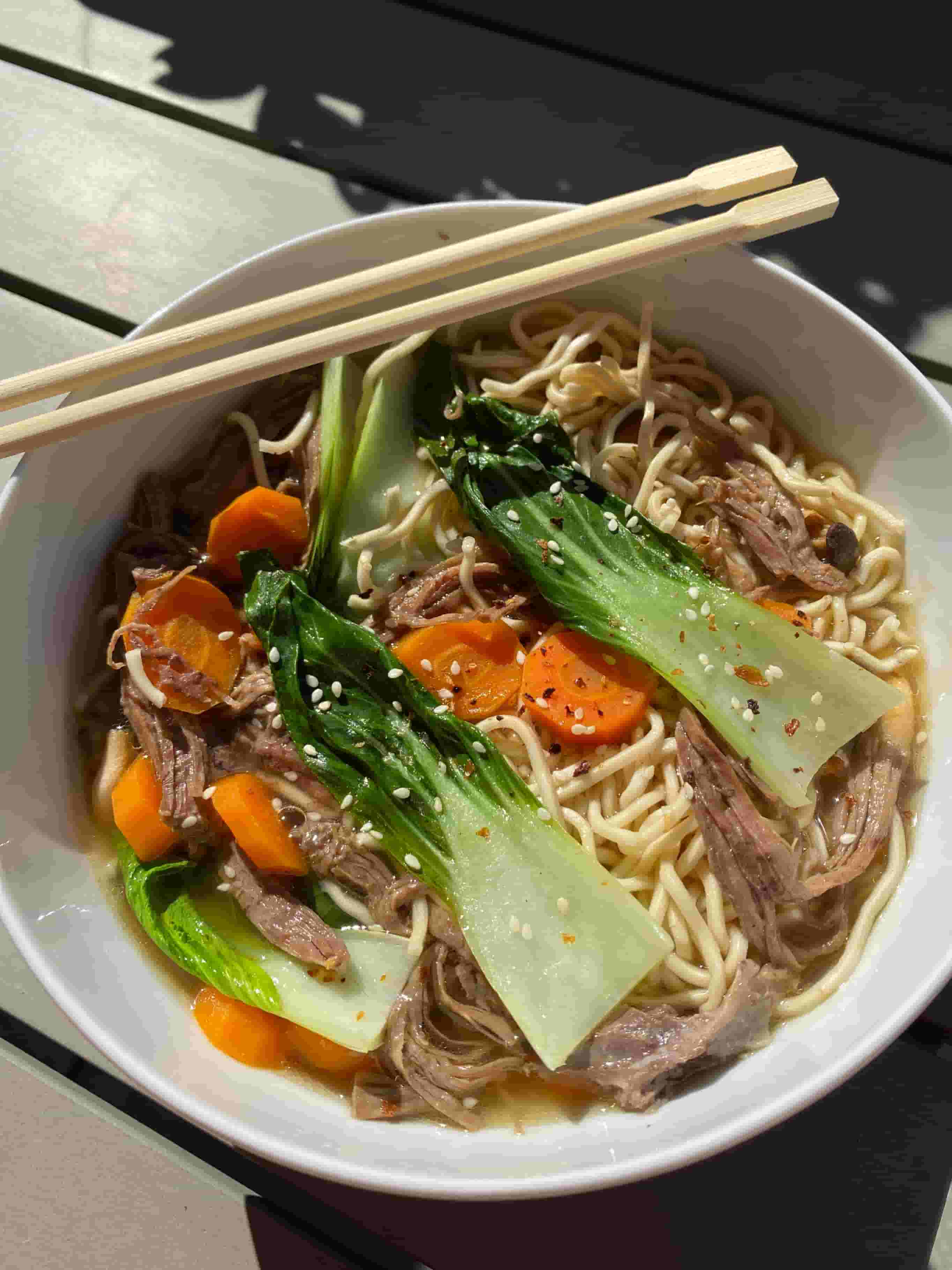 Рамен с бок чой и накъсано телешко Recipe Image
