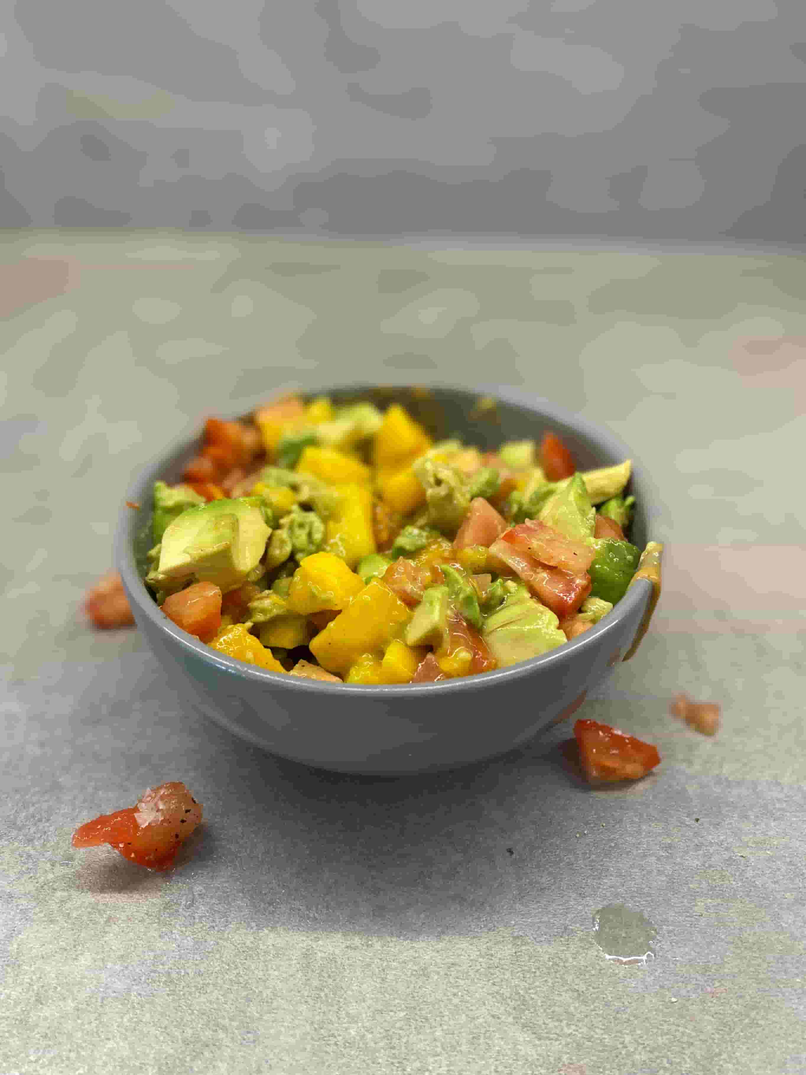 Salsa z awokado i mango Recipe Image