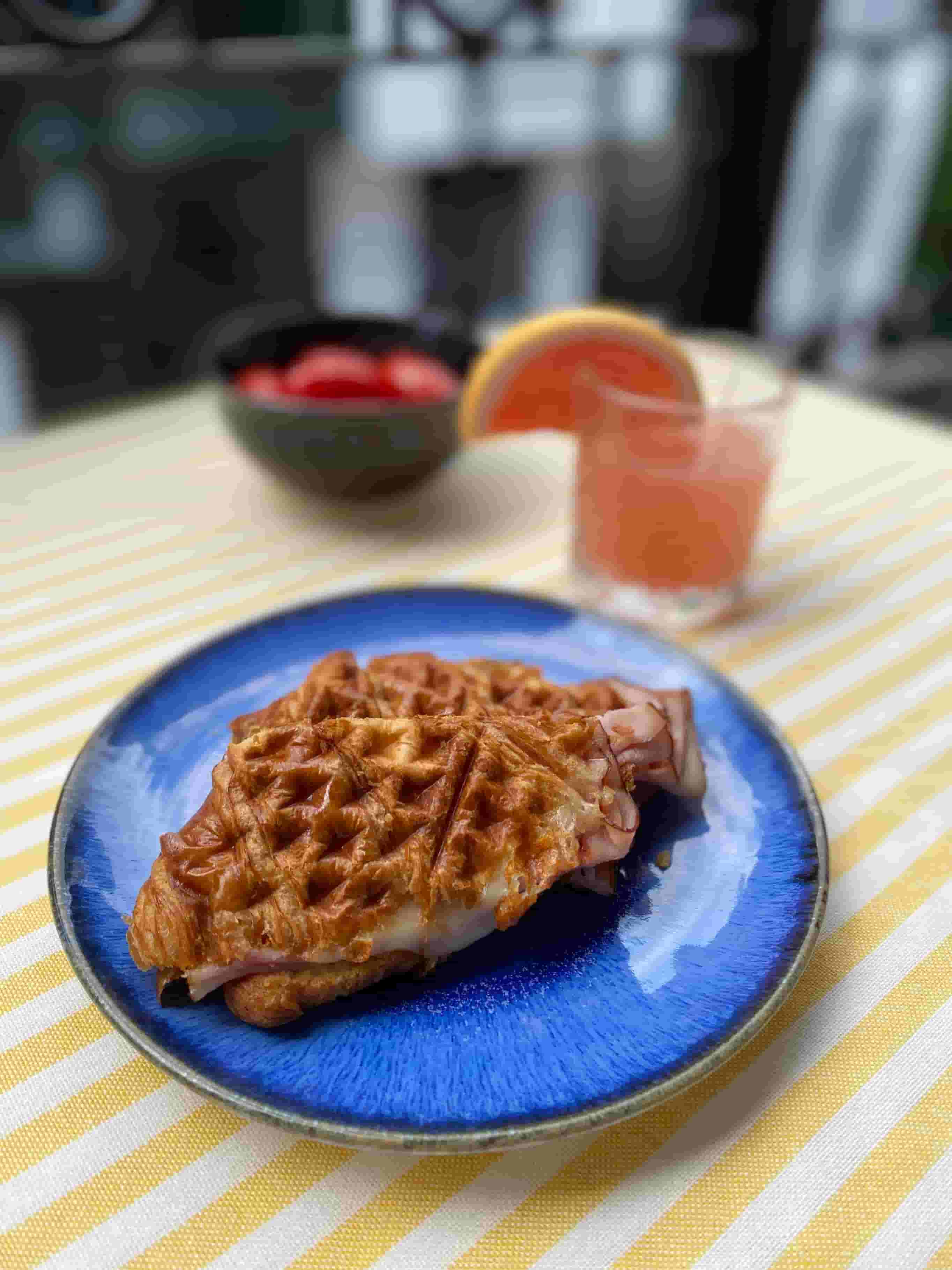 Croissant Jambon & Fromage Recipe Image