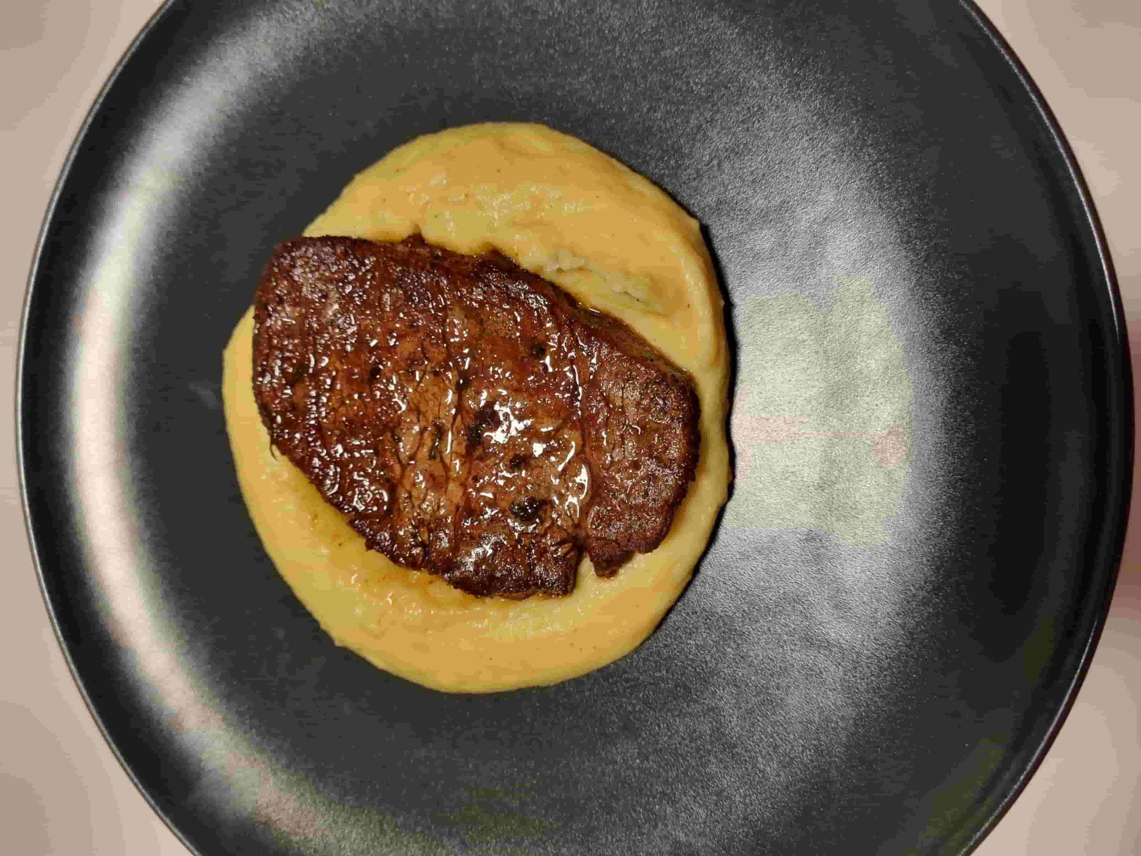 Филе-стек от тиган Recipe Image
