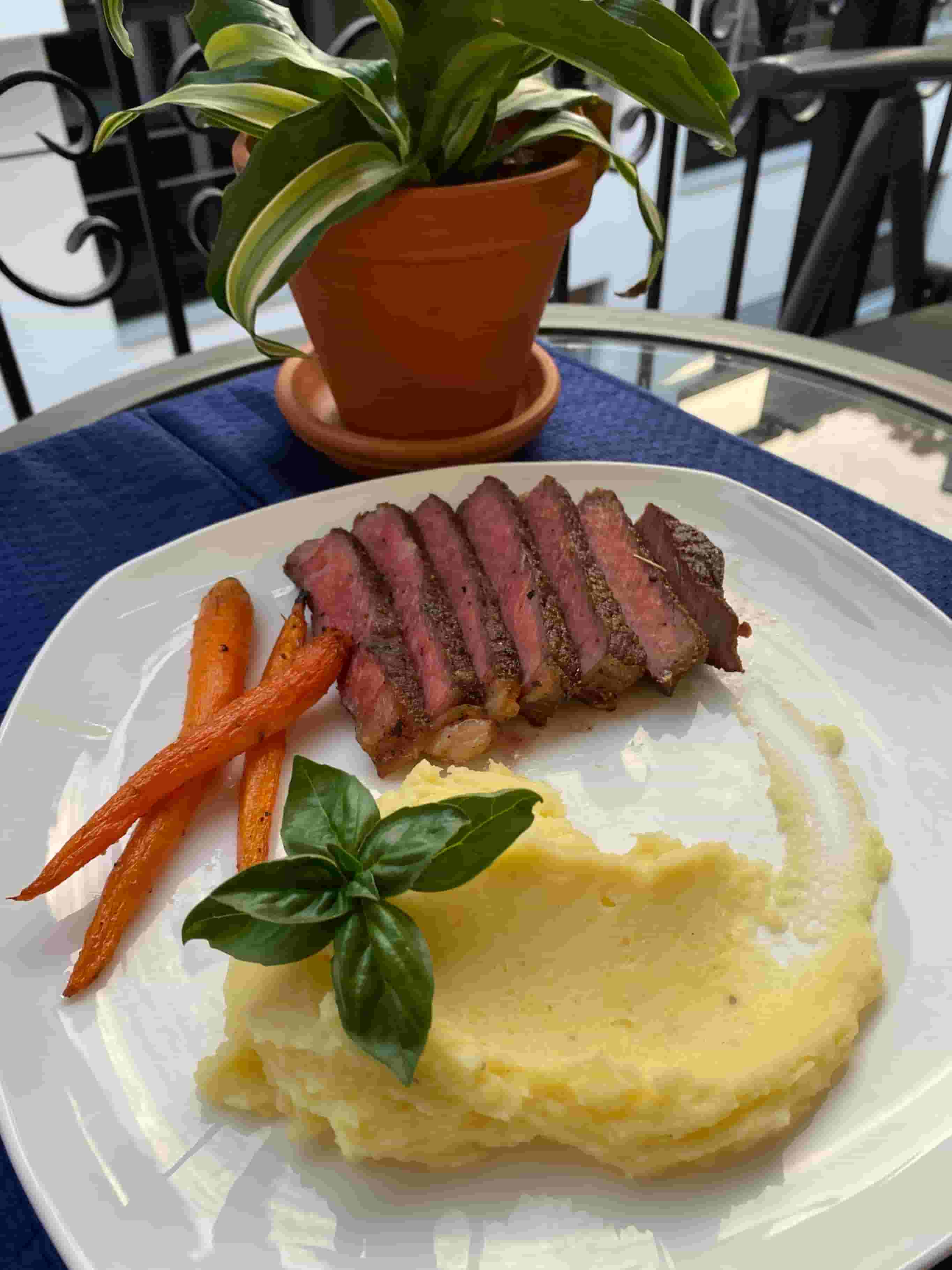 Steak mit Kartoffelpüree Recipe Image