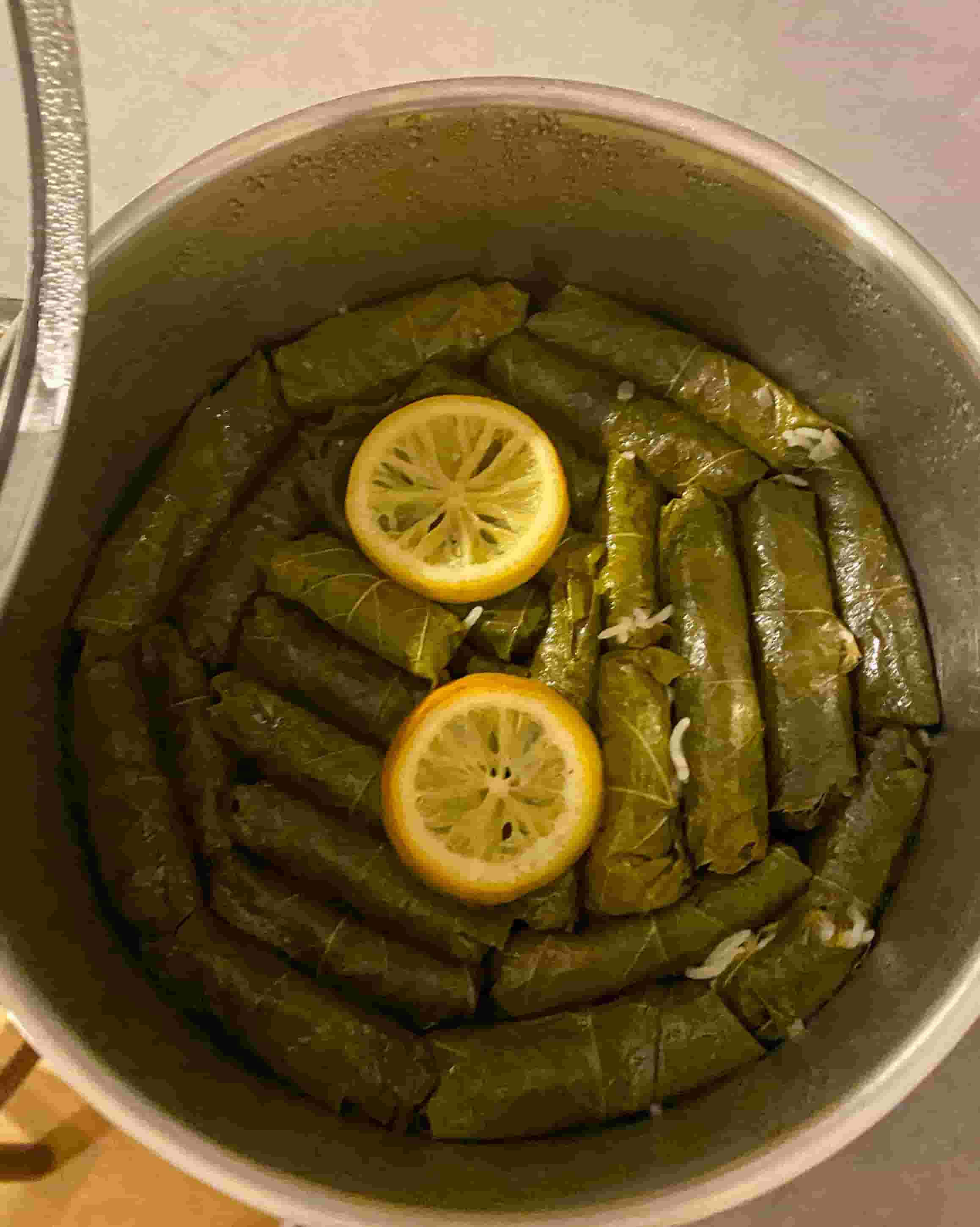 Лозови сарми с ориз Recipe Image