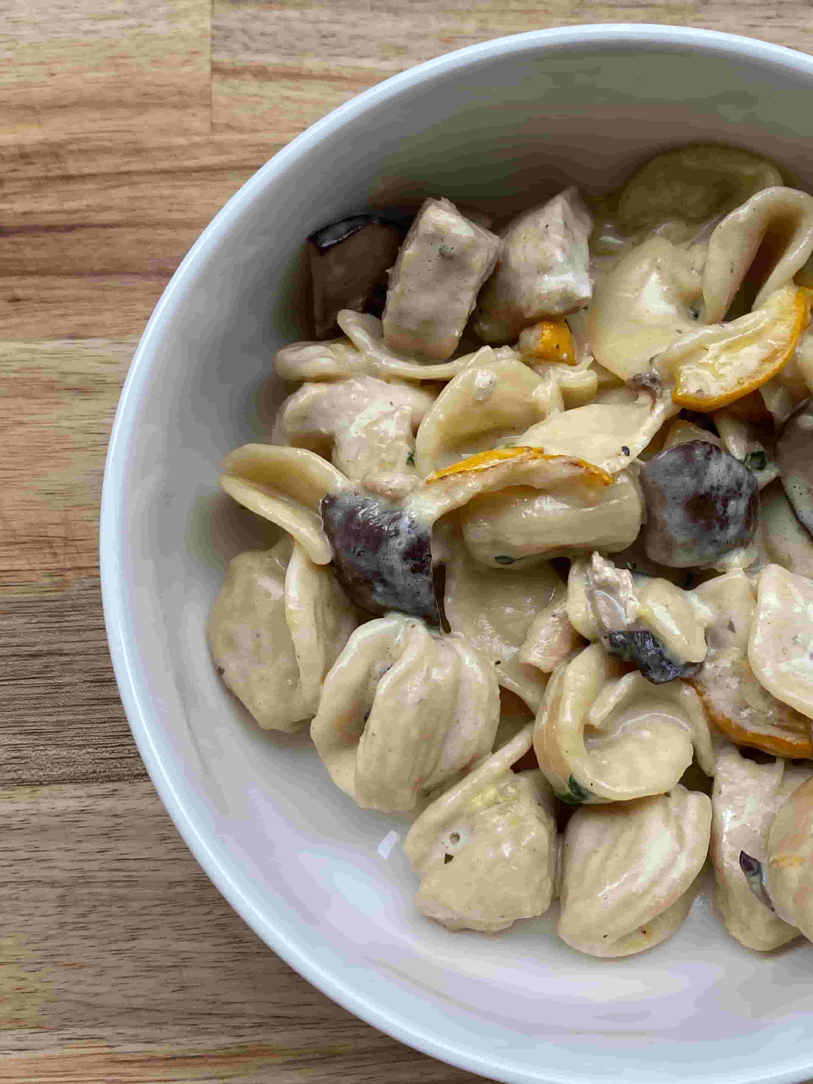 Cremige Hähnchen- & Gemüse-Pasta Recipe Image