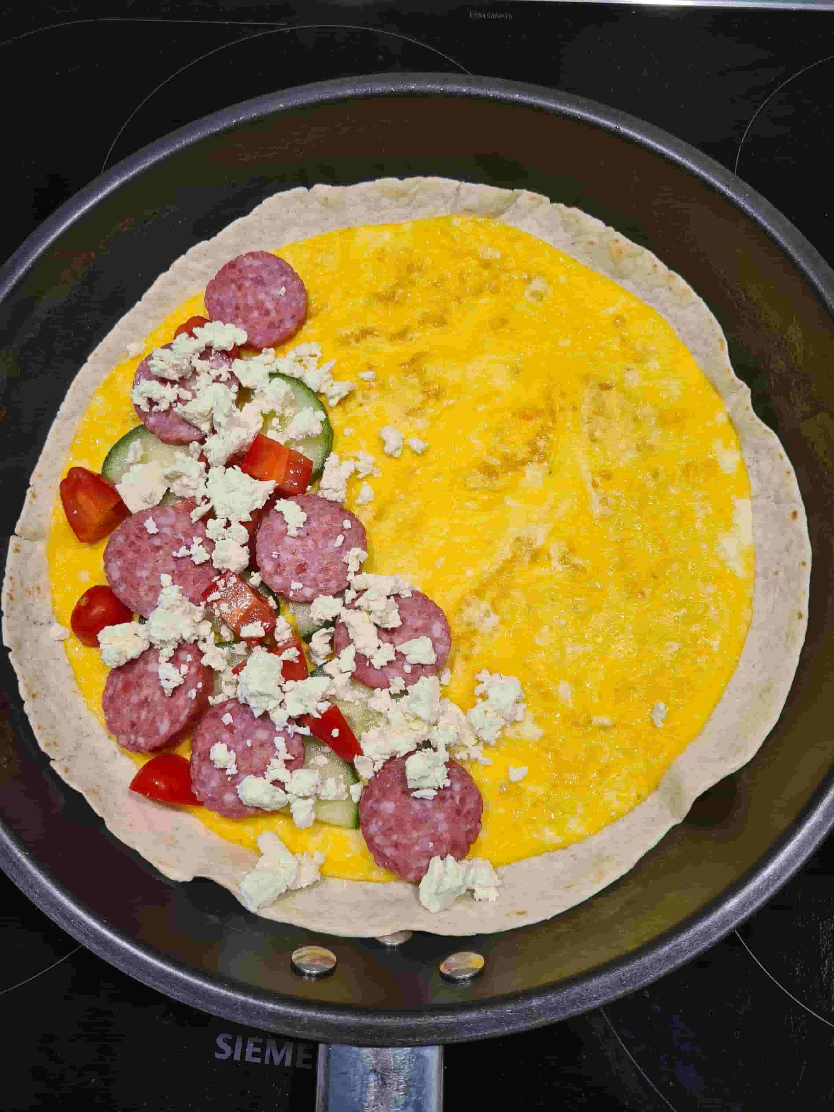 Quesadilla de Desayuno Rica en Proteínas Recipe Image