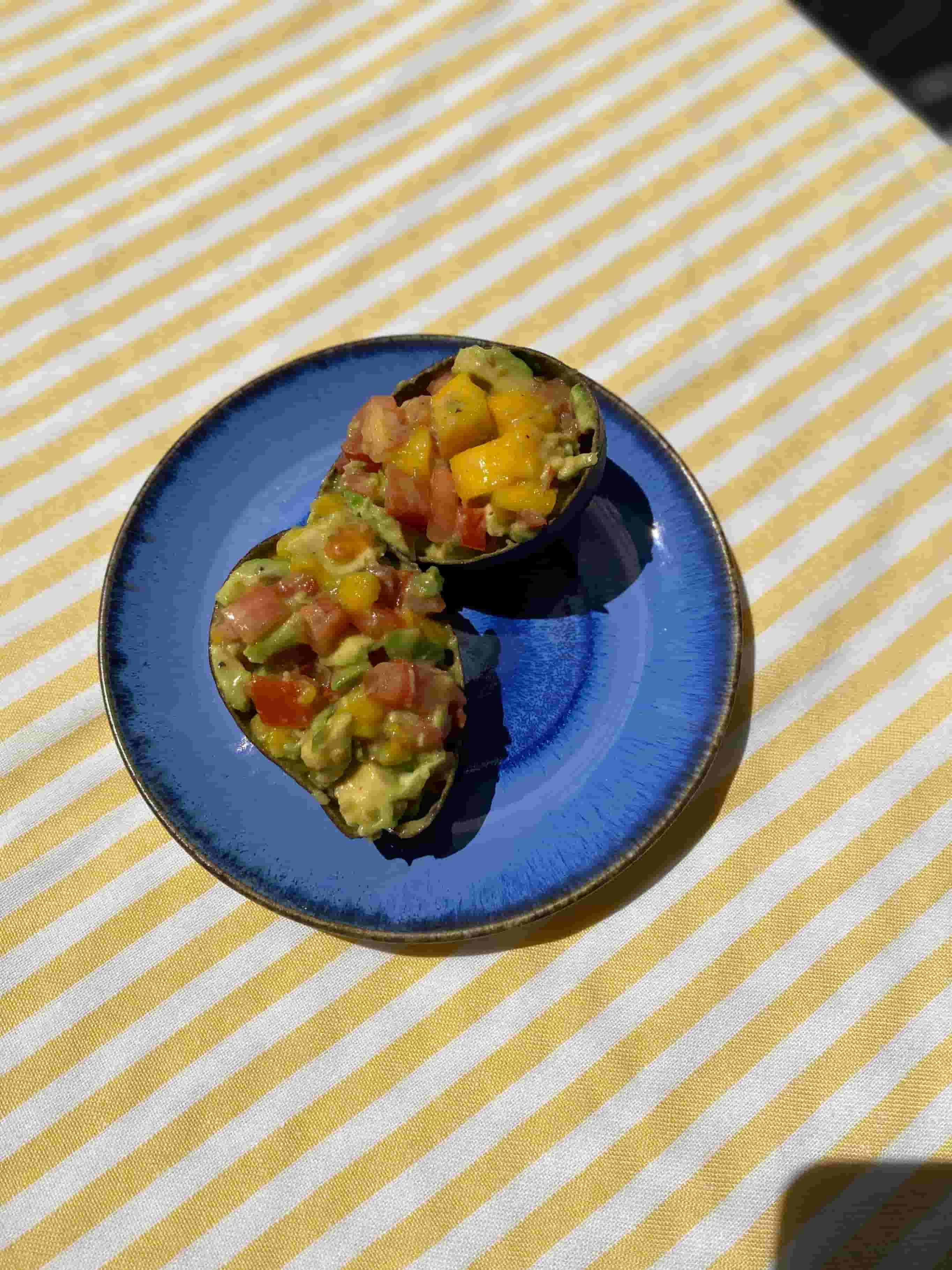 Salsa z awokado i mango Recipe Image