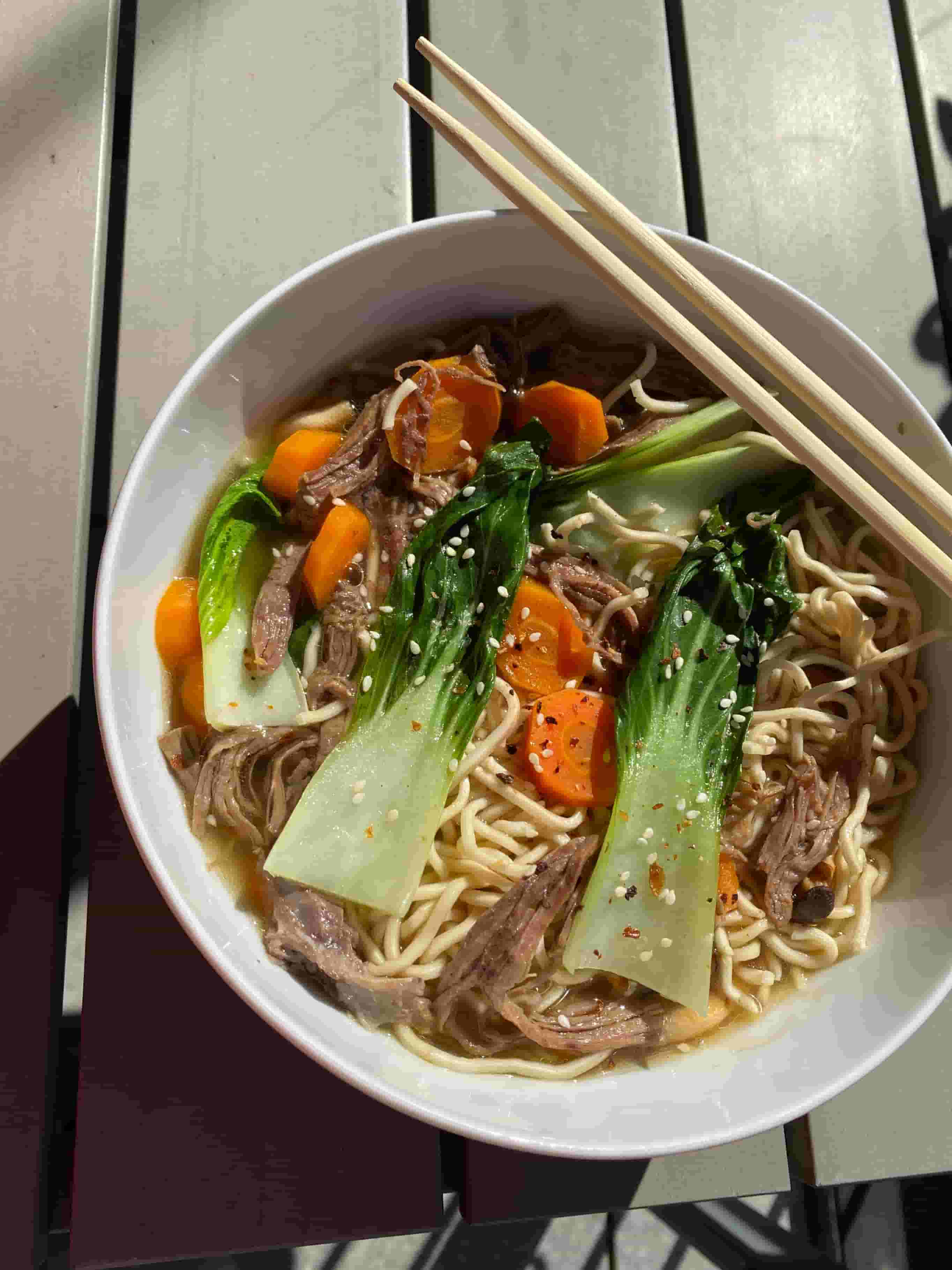 Рамен с бок чой и накъсано телешко Recipe Image