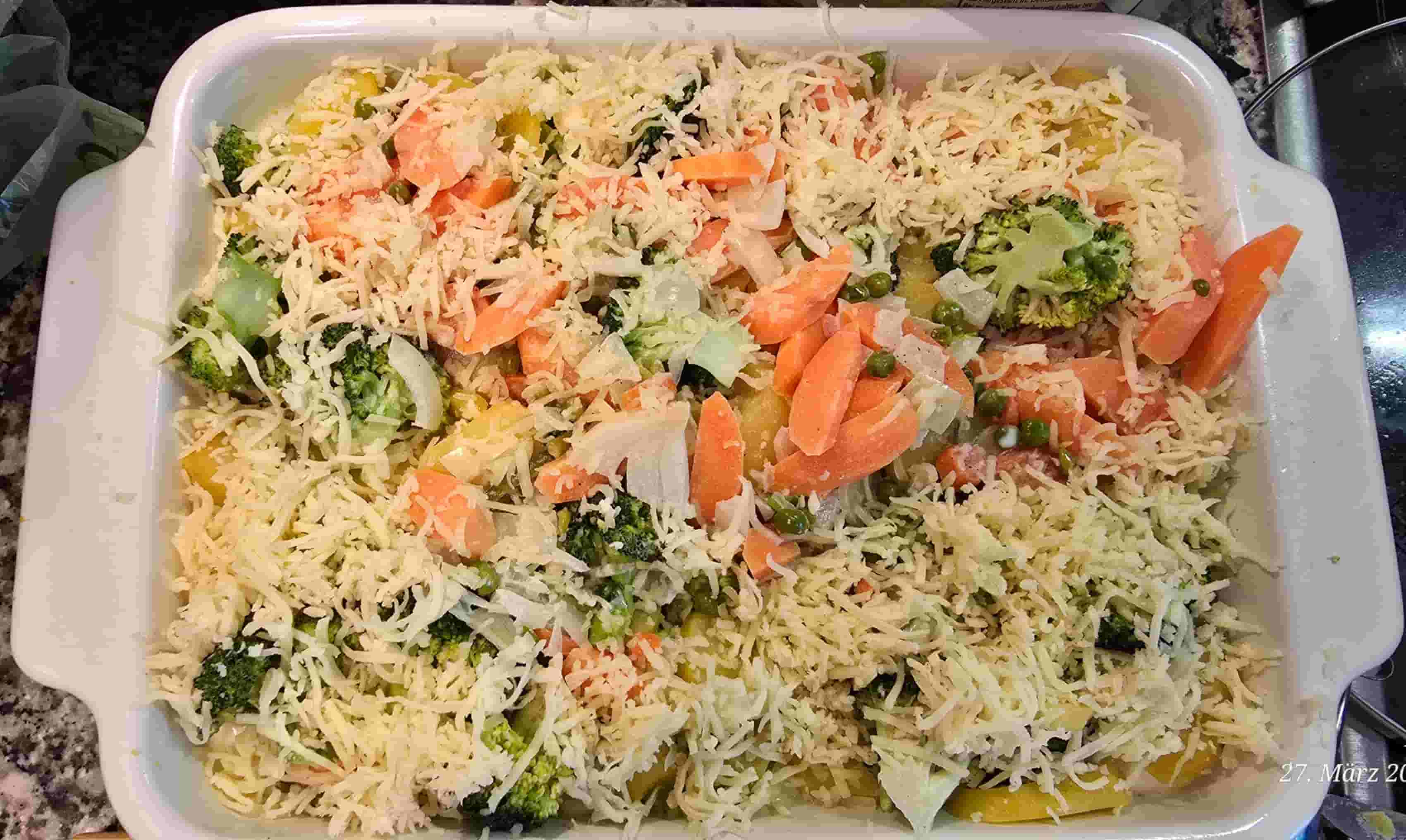 ZAPIEKANKA Z ZIEMNIAKÓW I WARZYW Recipe Image