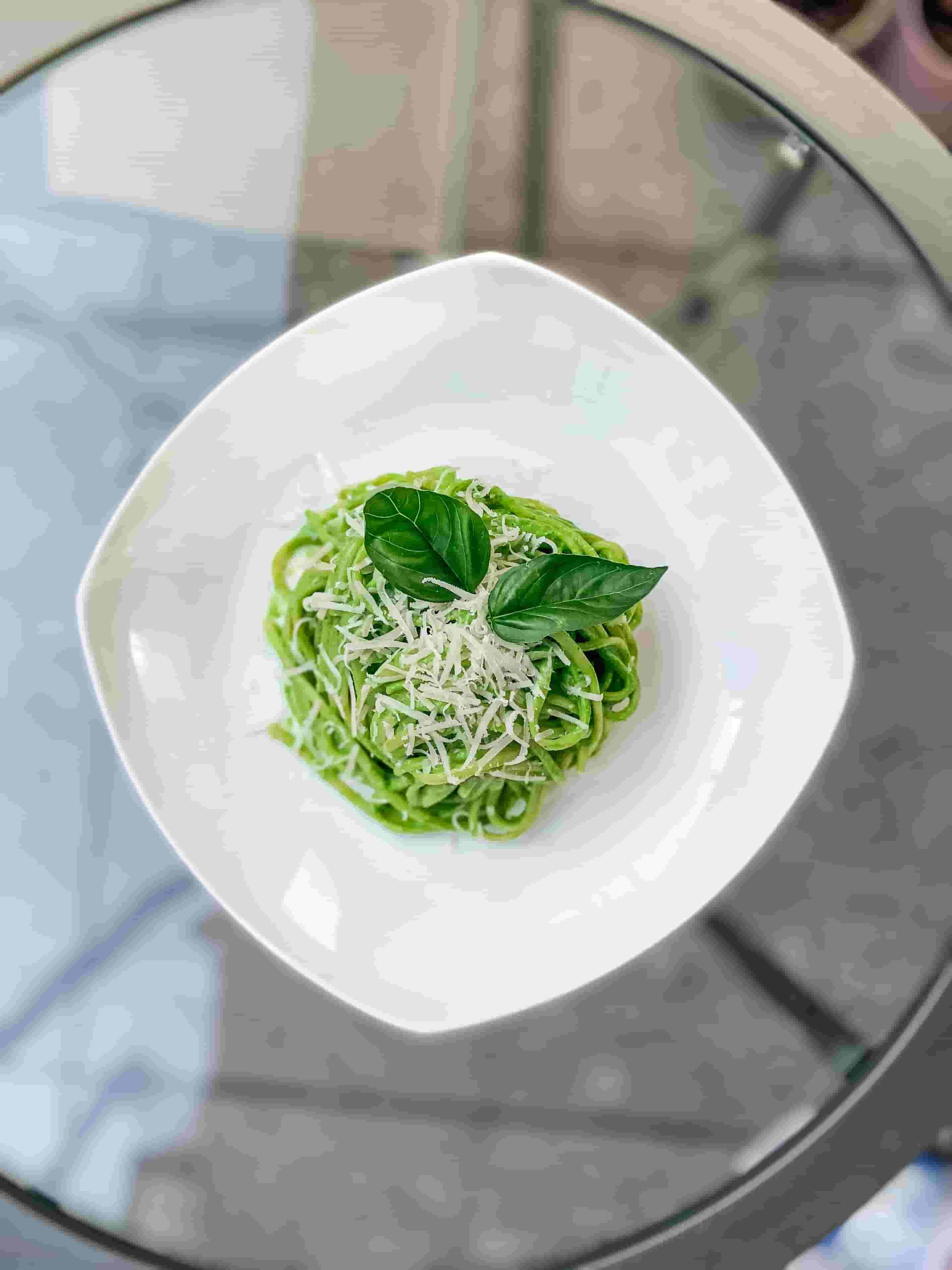 Зелени летни лингуини Recipe Image