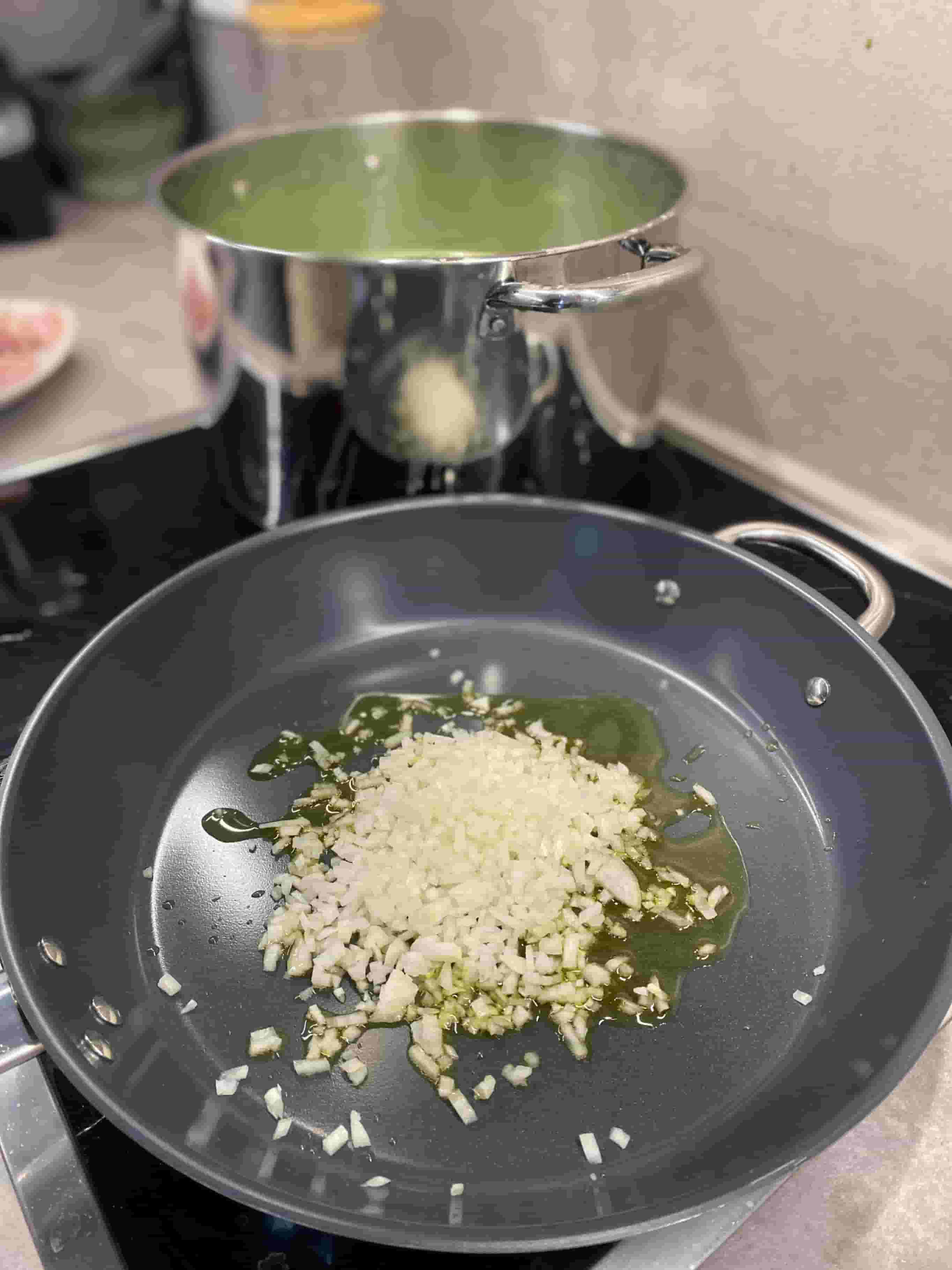 Spätzle de Espinacas con Proteínas, Cebolla y Jamón (sin Leche) Recipe Image