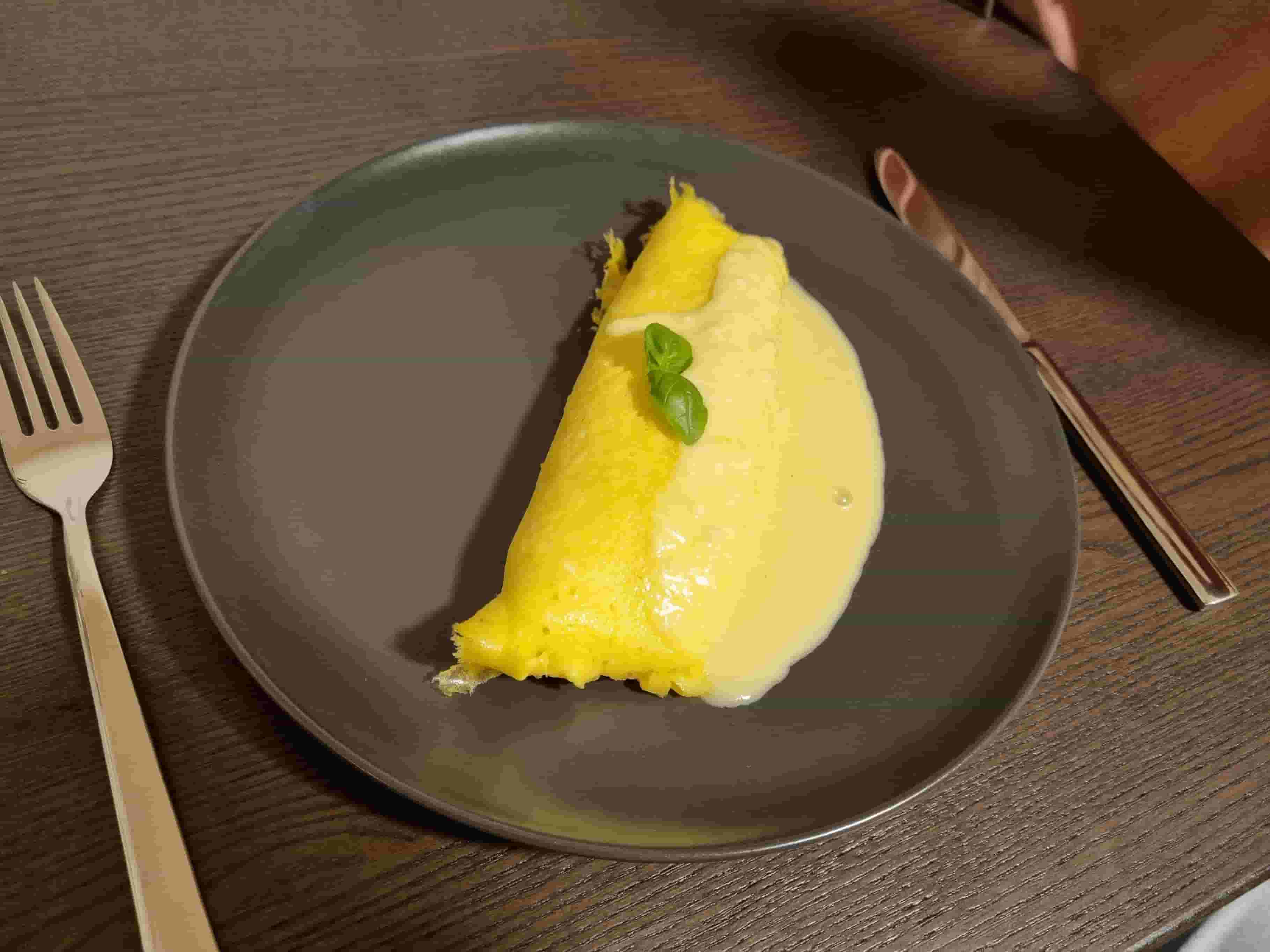 Omelette mit Parmesansoße Recipe Image