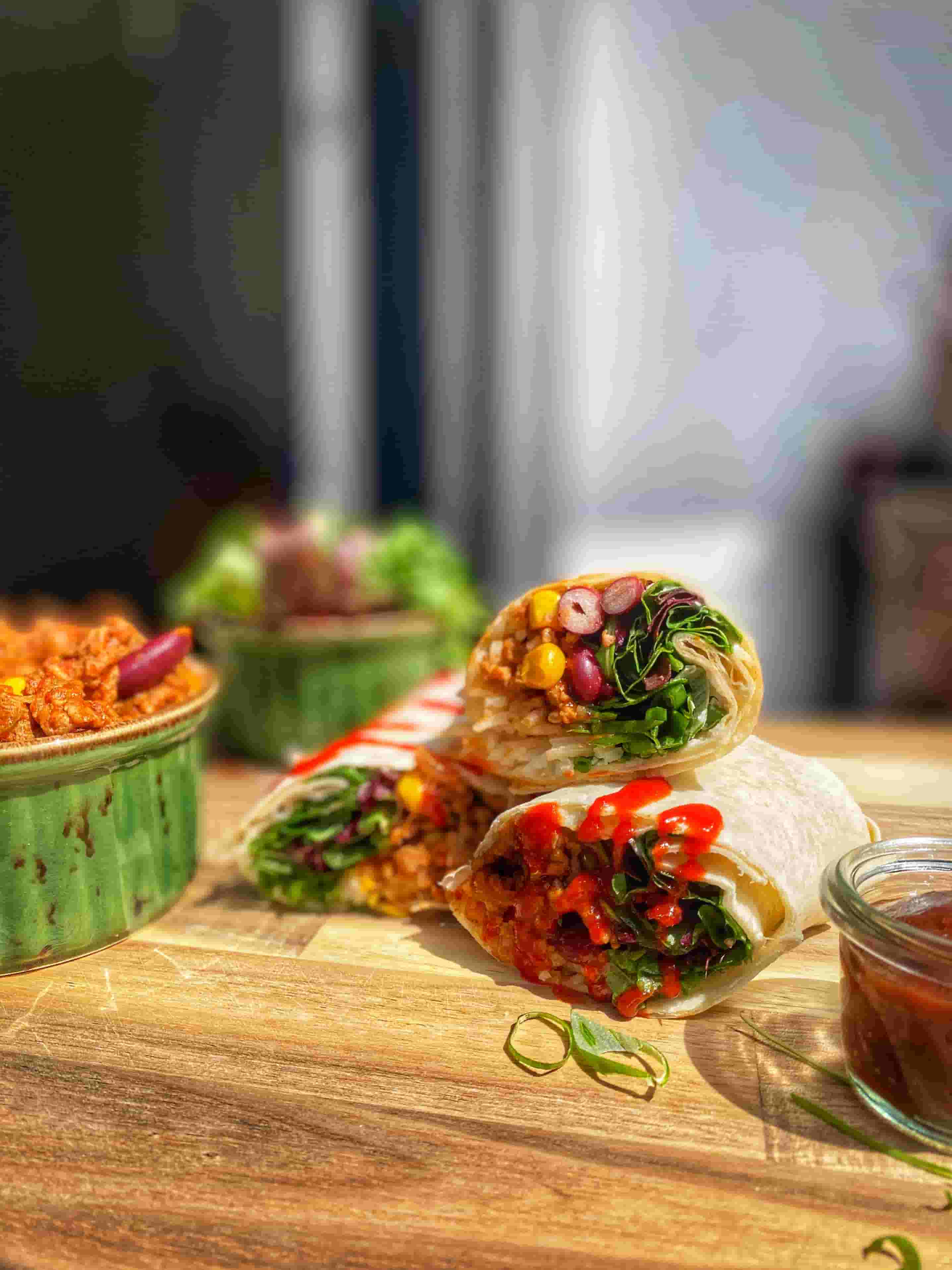 Буритос с царевица, боб и телешко Recipe Image