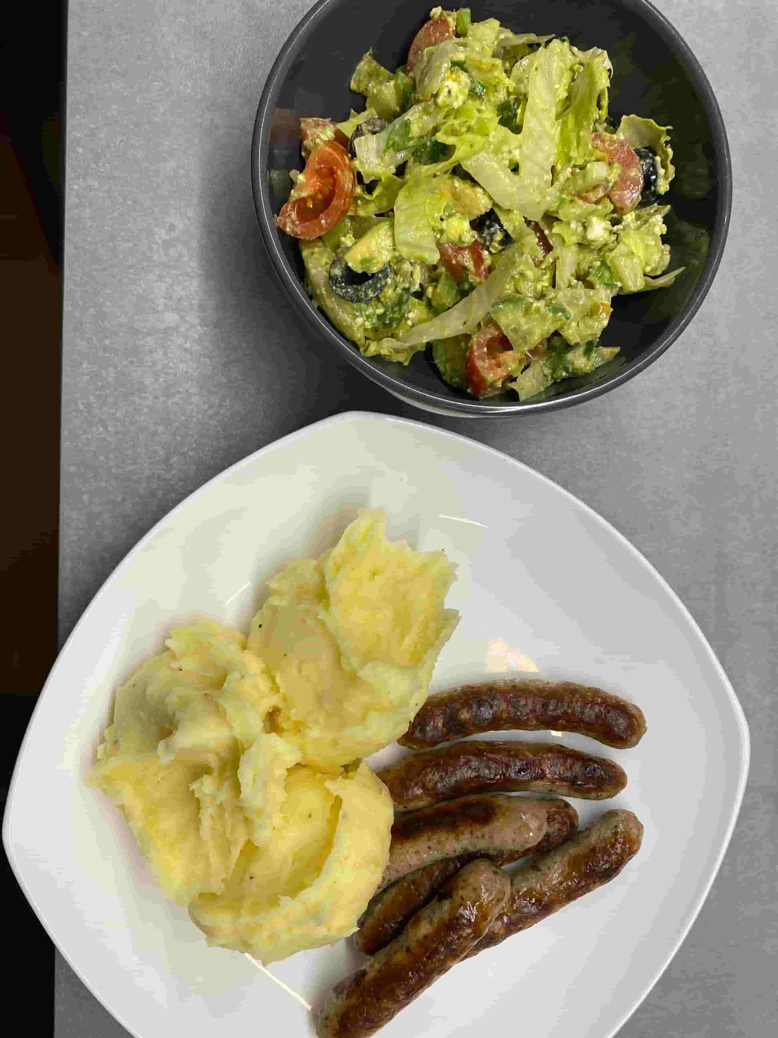 Bayerische Würstchen mit Kartoffelpüree Recipe Image