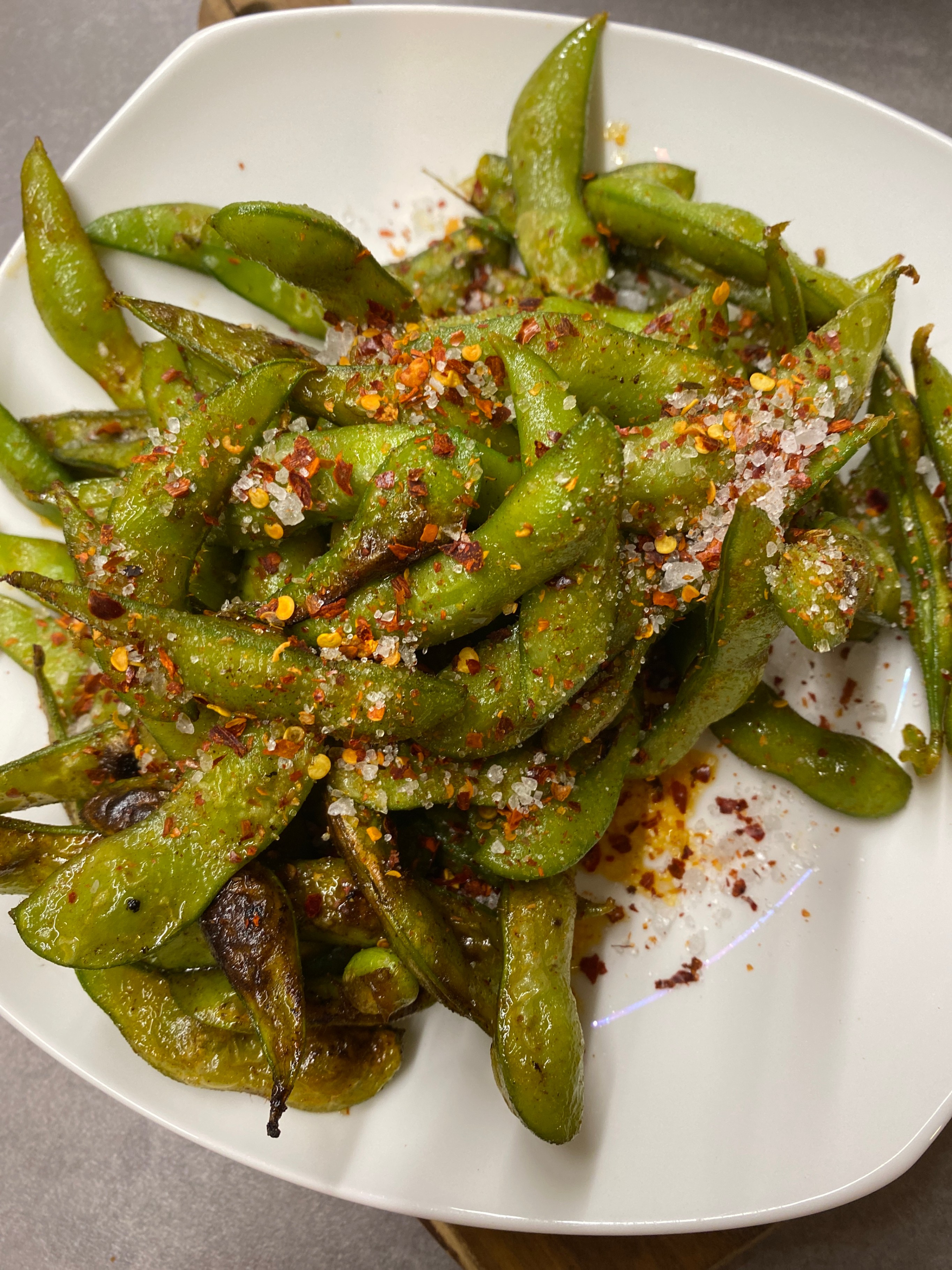 Edamame a la Parrilla con Mantequilla Recipe Image