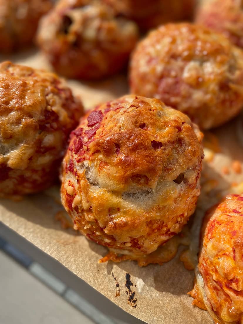 Small Bacon and Tomato Breads Rocely Recipe