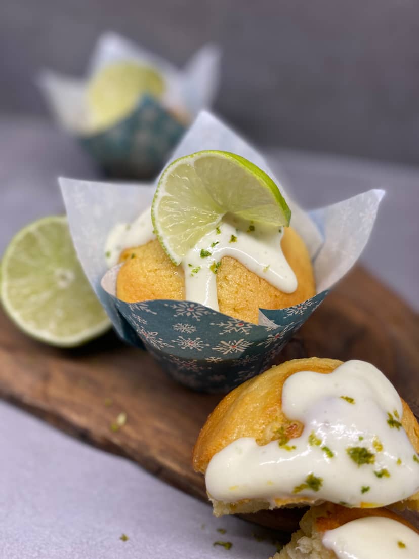 Lemon Muffins with Lime Cream Rocely Recipe