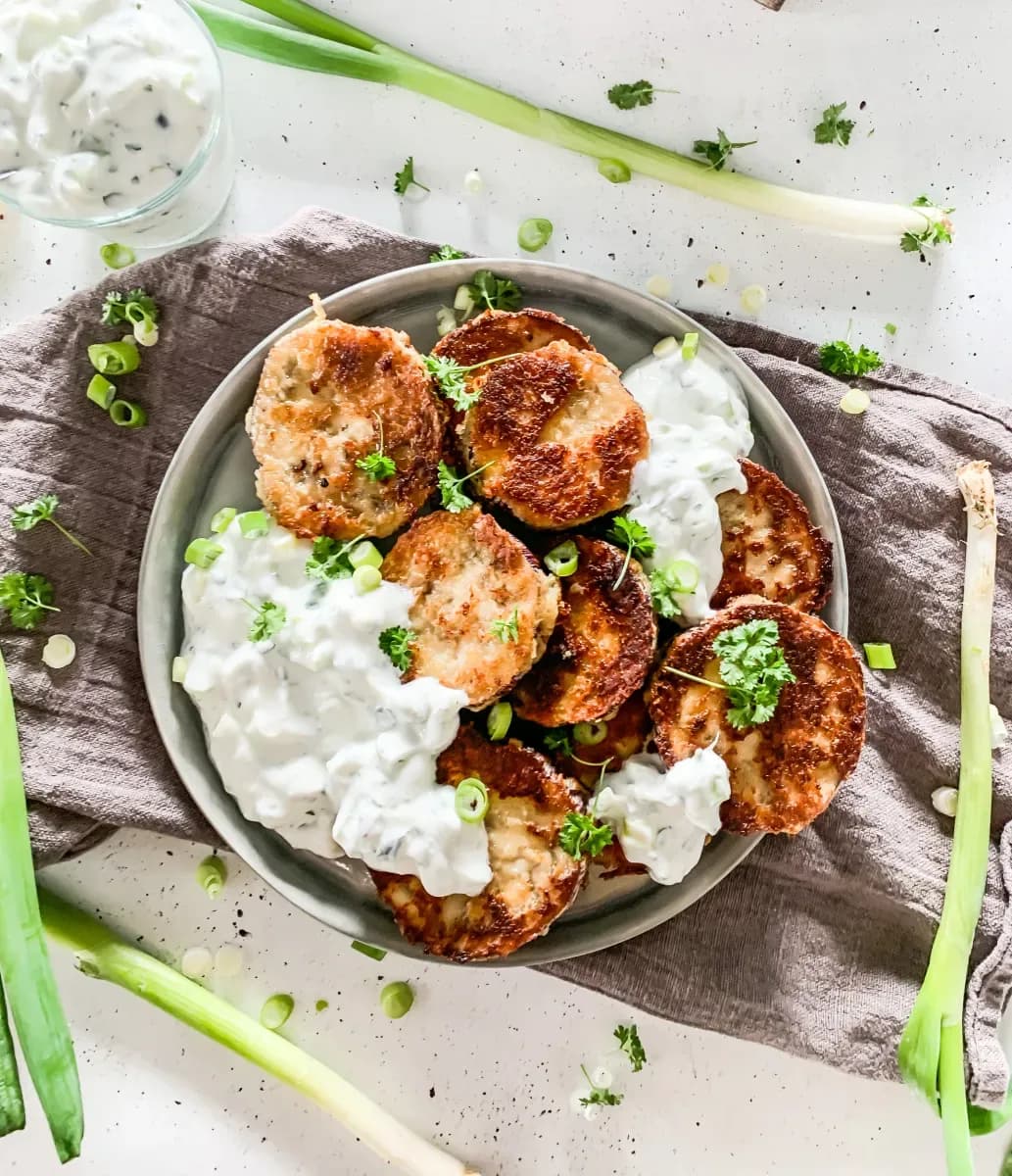Bild für Auberginentaler mit Kräuterdip