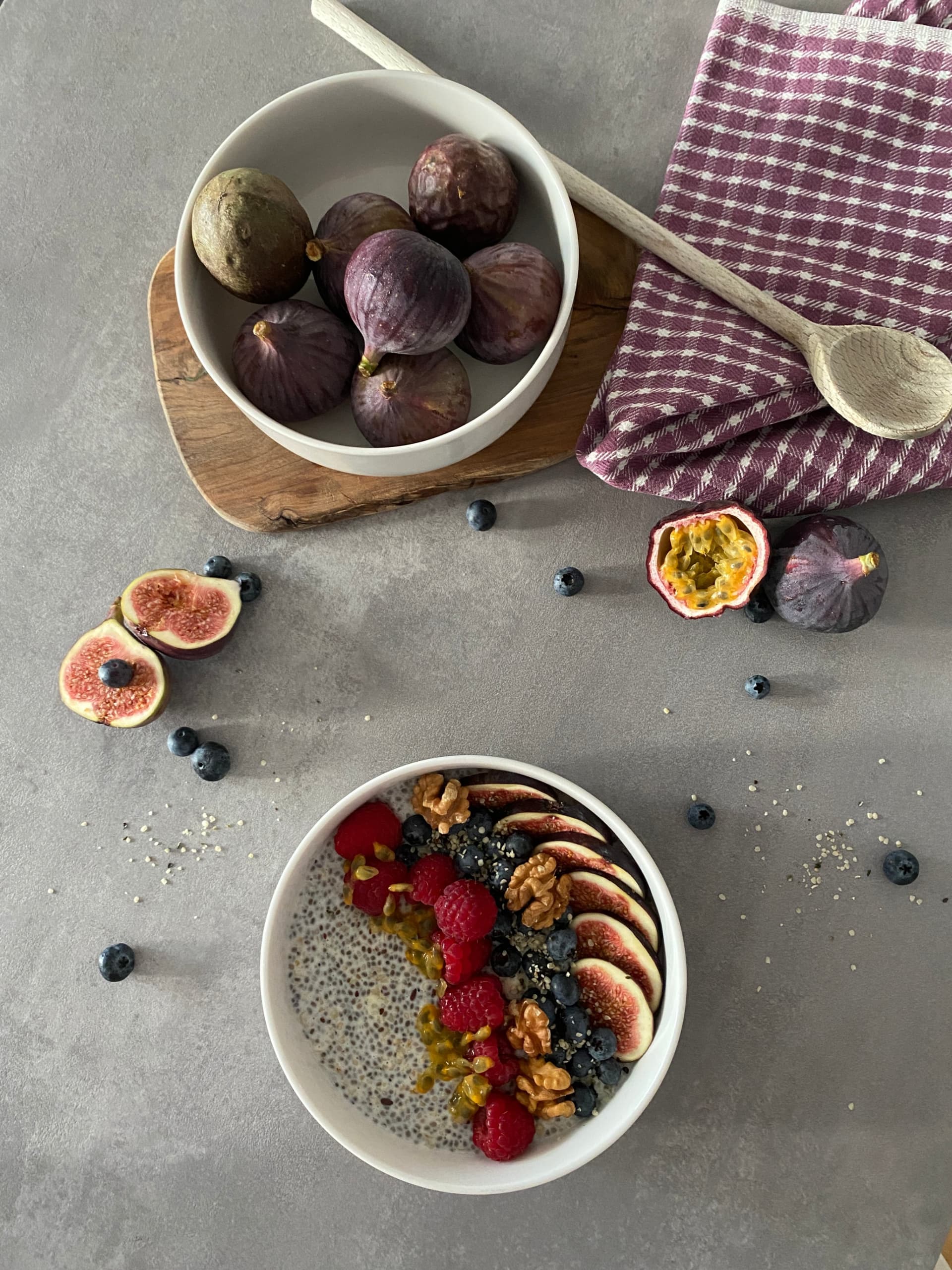 Image for Raspberry Figs Chia Bowl