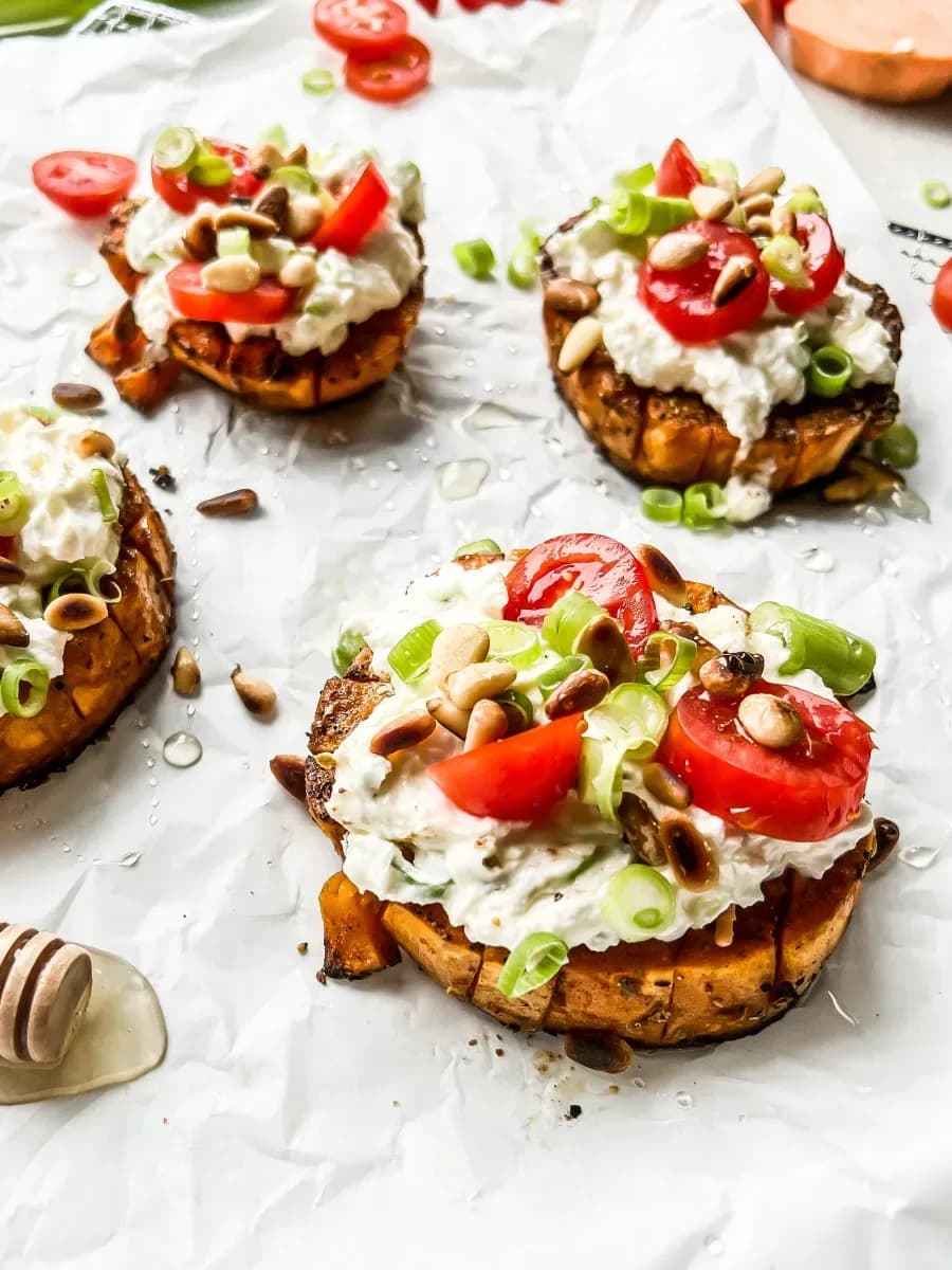 Bild für Süßkartoffeltaler mit Feta-Dip