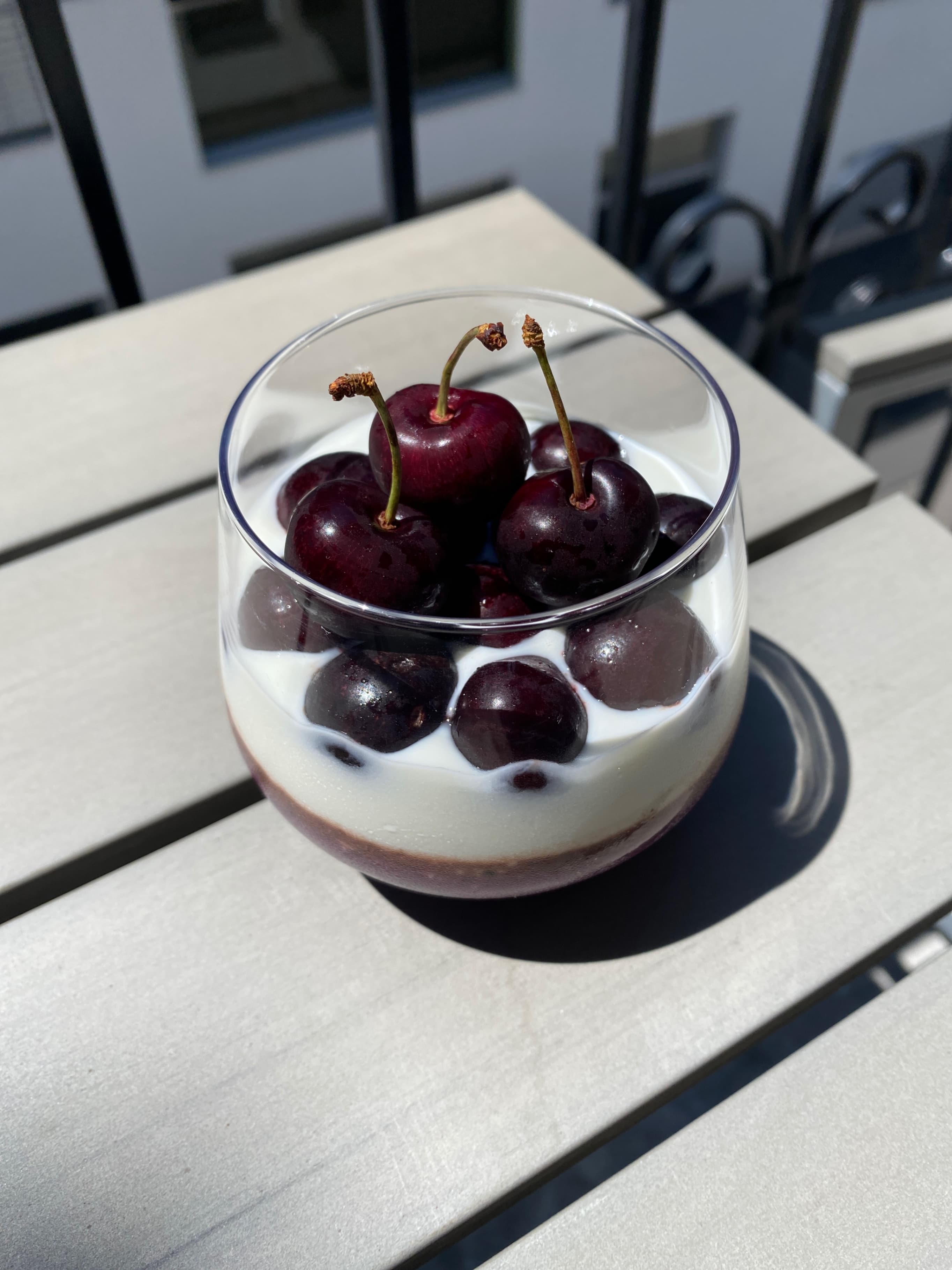 Kirsch-Chia-Pudding Recipe Image