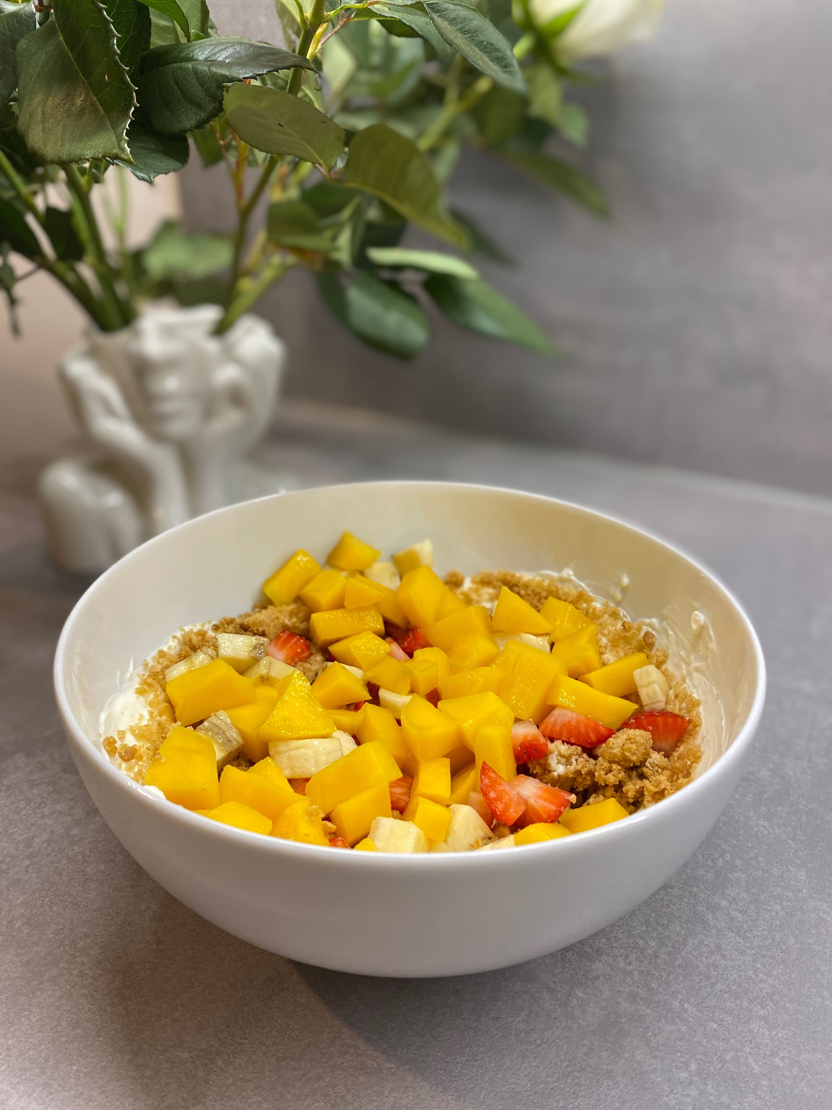 Zerlegter Käsekuchen in der Schüssel Recipe Image