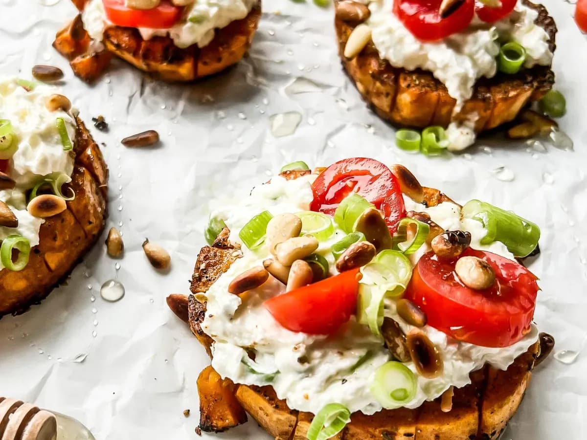 Bild für Süßkartoffeltaler mit Feta-Dip