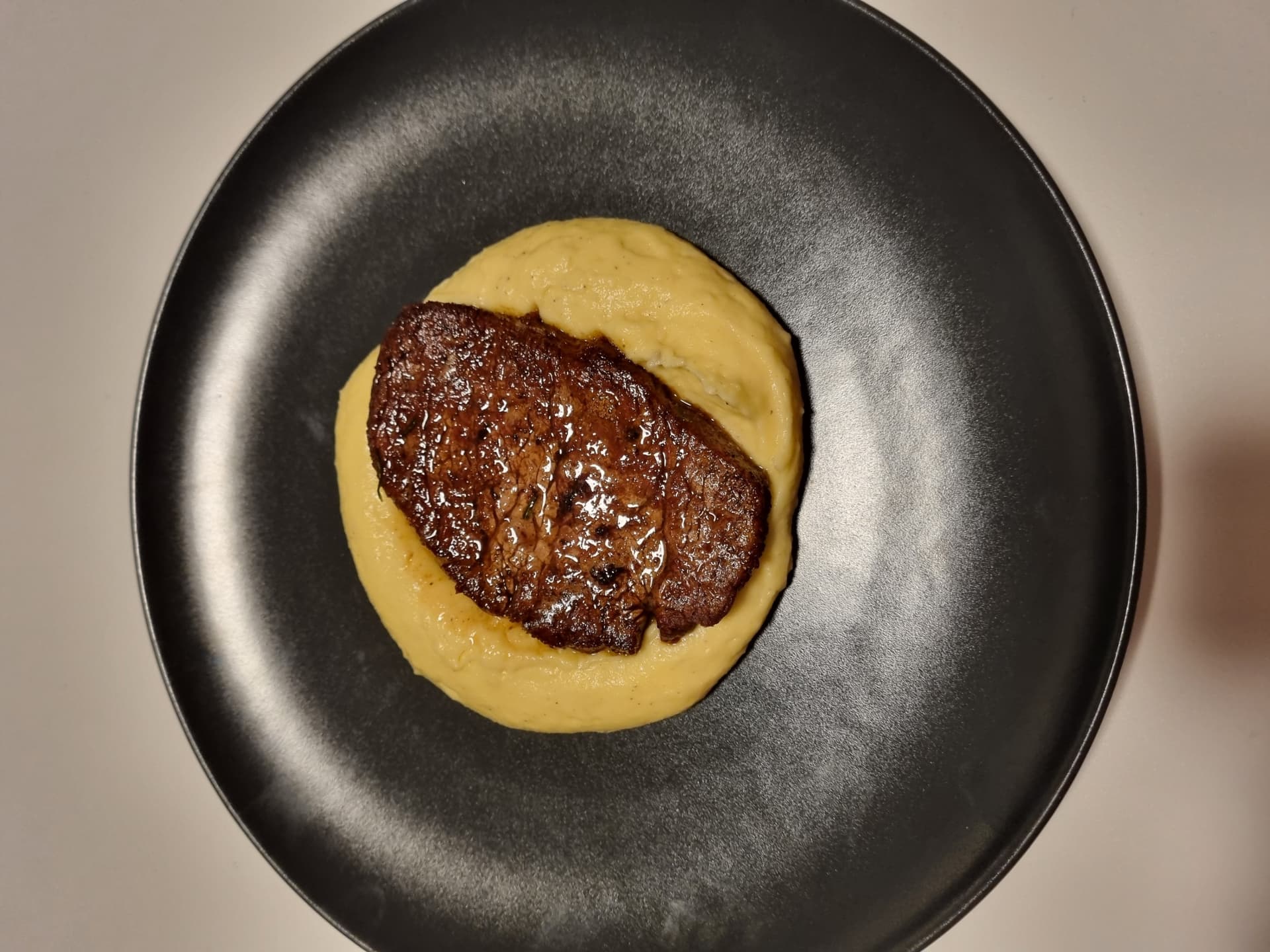 Hero Image for Filet mignon à la poêle