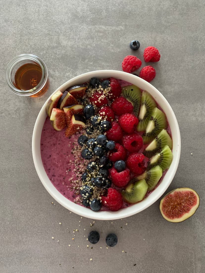Frucht-Smoothie-Bowl Rocely Rezept