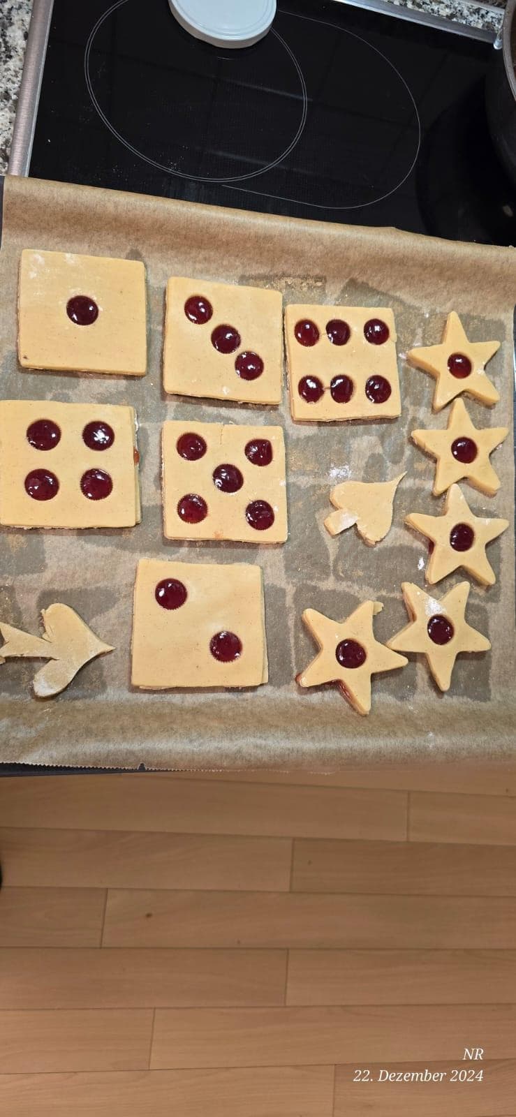 Image for Traditional German Butterplätzchen