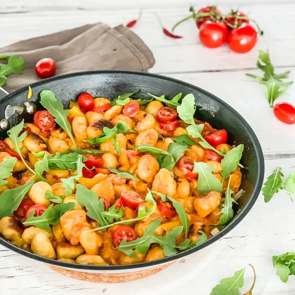 Bild für Vegane Onepot-Gnocchi-Pfanne: Schnelle und Herzhafte Mahlzeit in Einer Pfanne