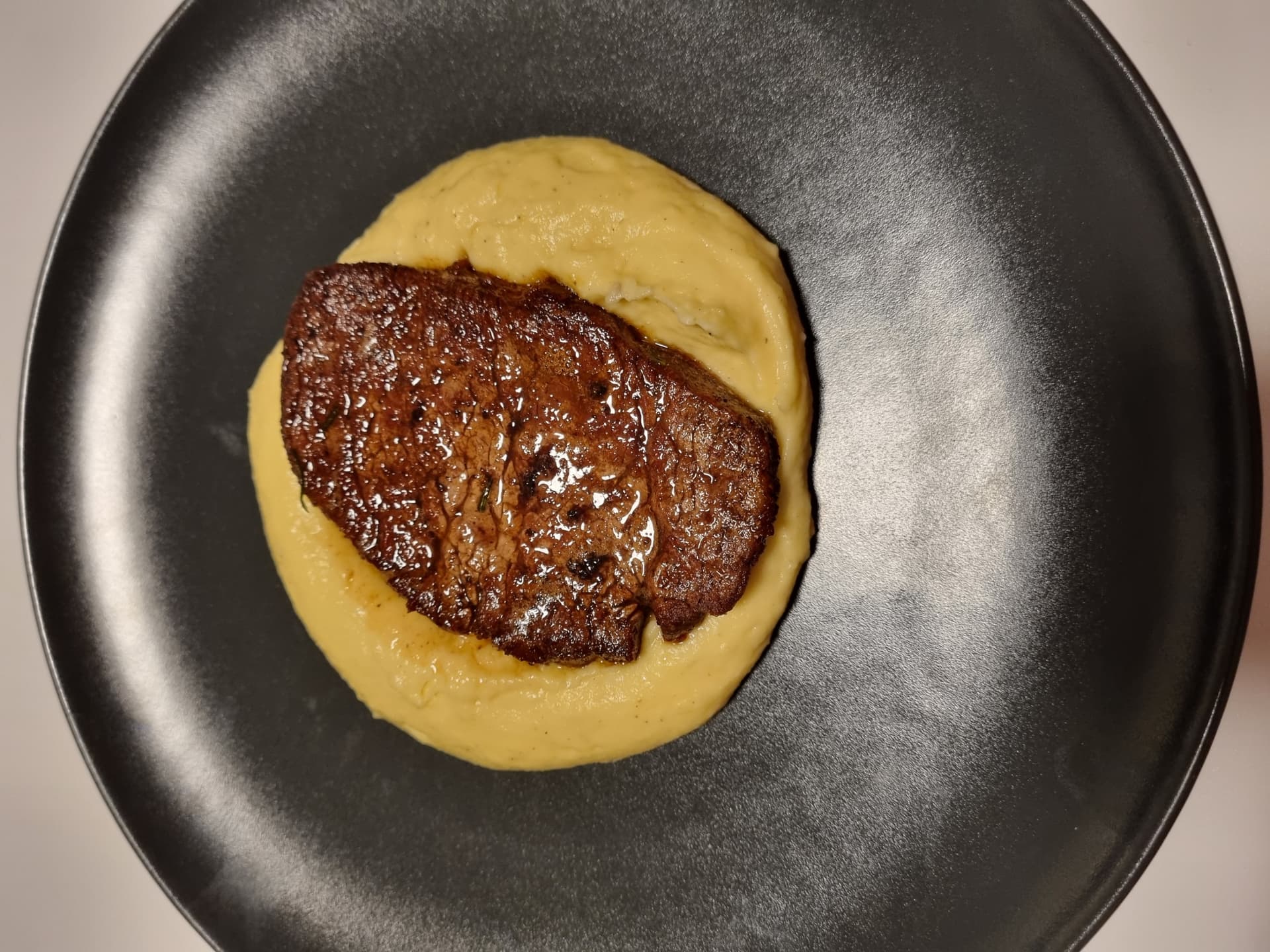 Hero Image for Filet mignon à la poêle
