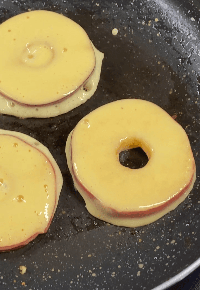 Image for Apple Pancakes