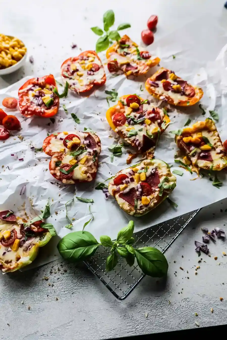 Bild für Fingerfood Pizza-Schiffchen aus Paprika