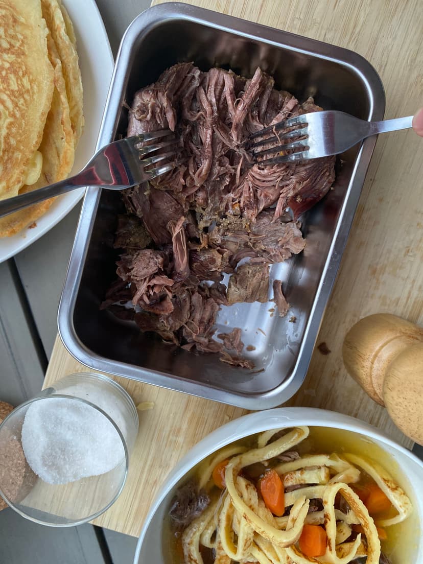 Langsam gegartes Rindfleisch Rocely Rezept