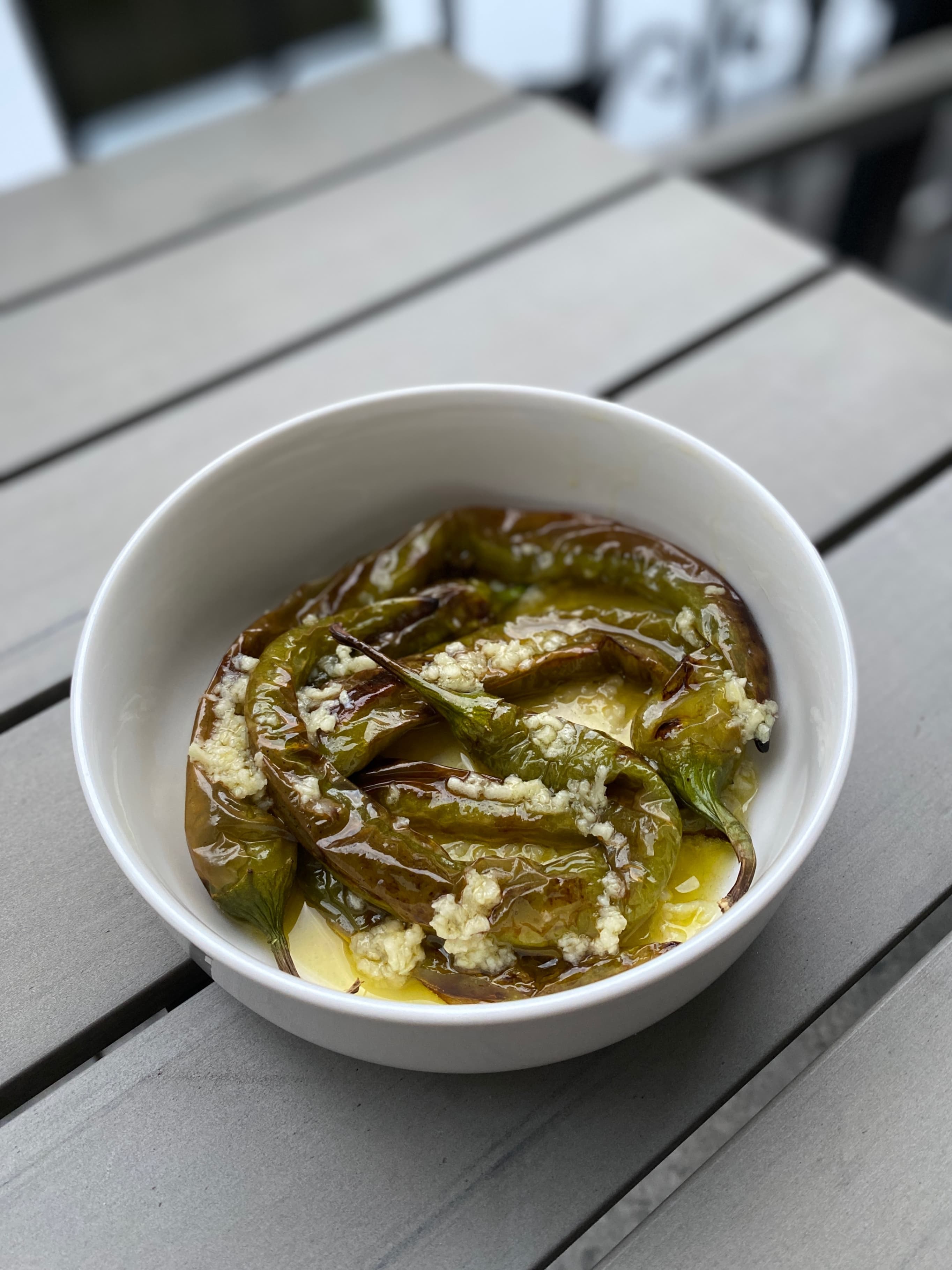 Scharfe gebackene grüne Paprika-Vorspeise Recipe Image