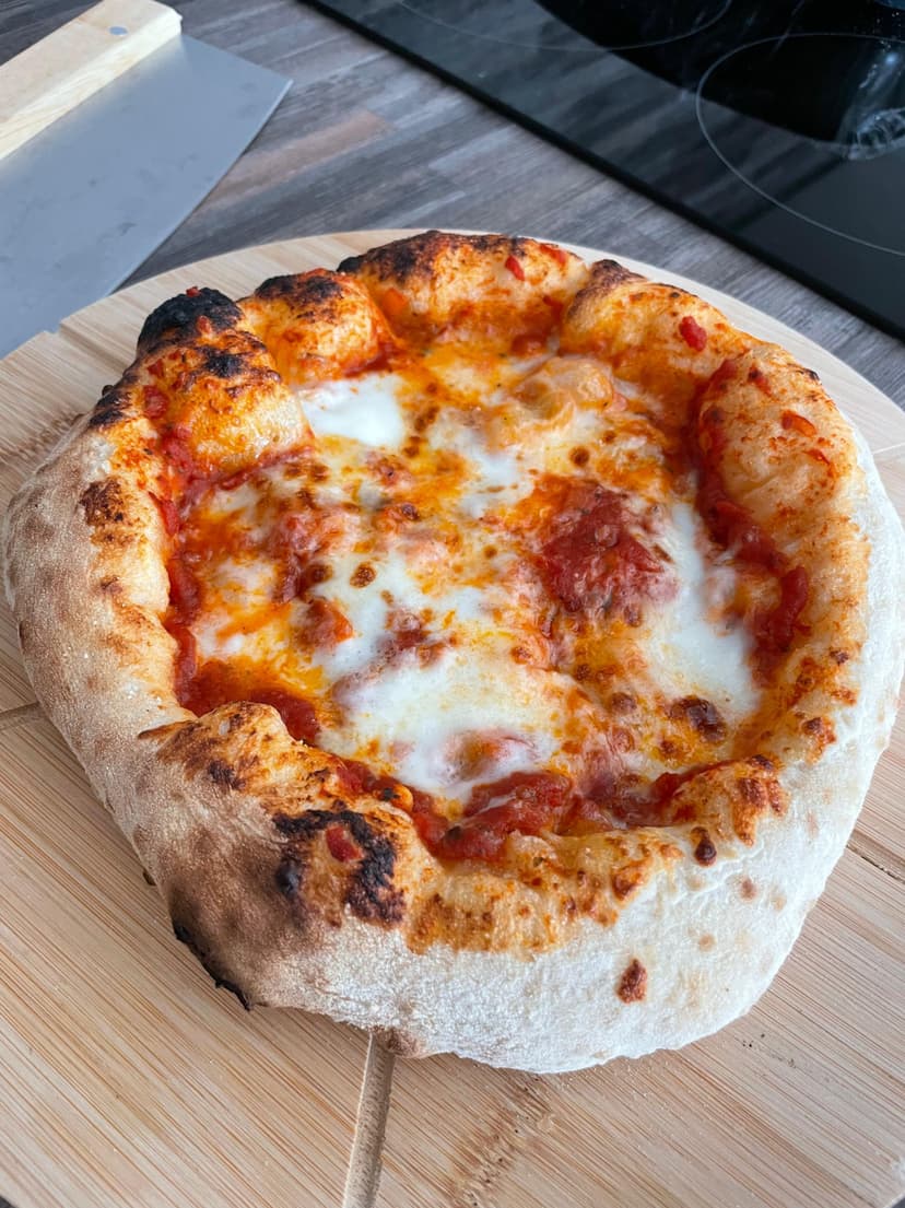 Pizzadeeg - Poolish Methode 70% Hydratatie Rocely Recept