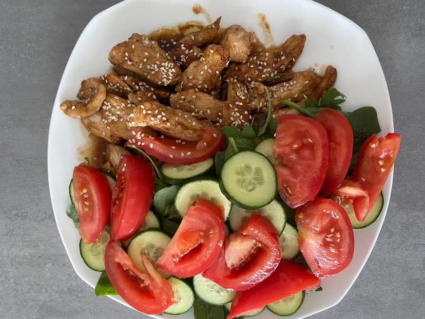 Receta de Rocely de Ensalada de Pollo Teriyaki