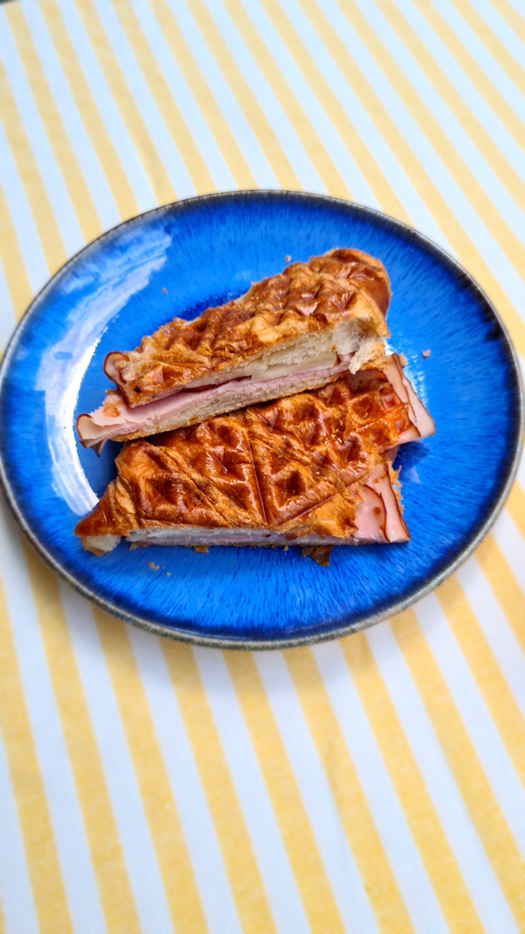 Ham &amp; Cheese Croissant Recipe Image