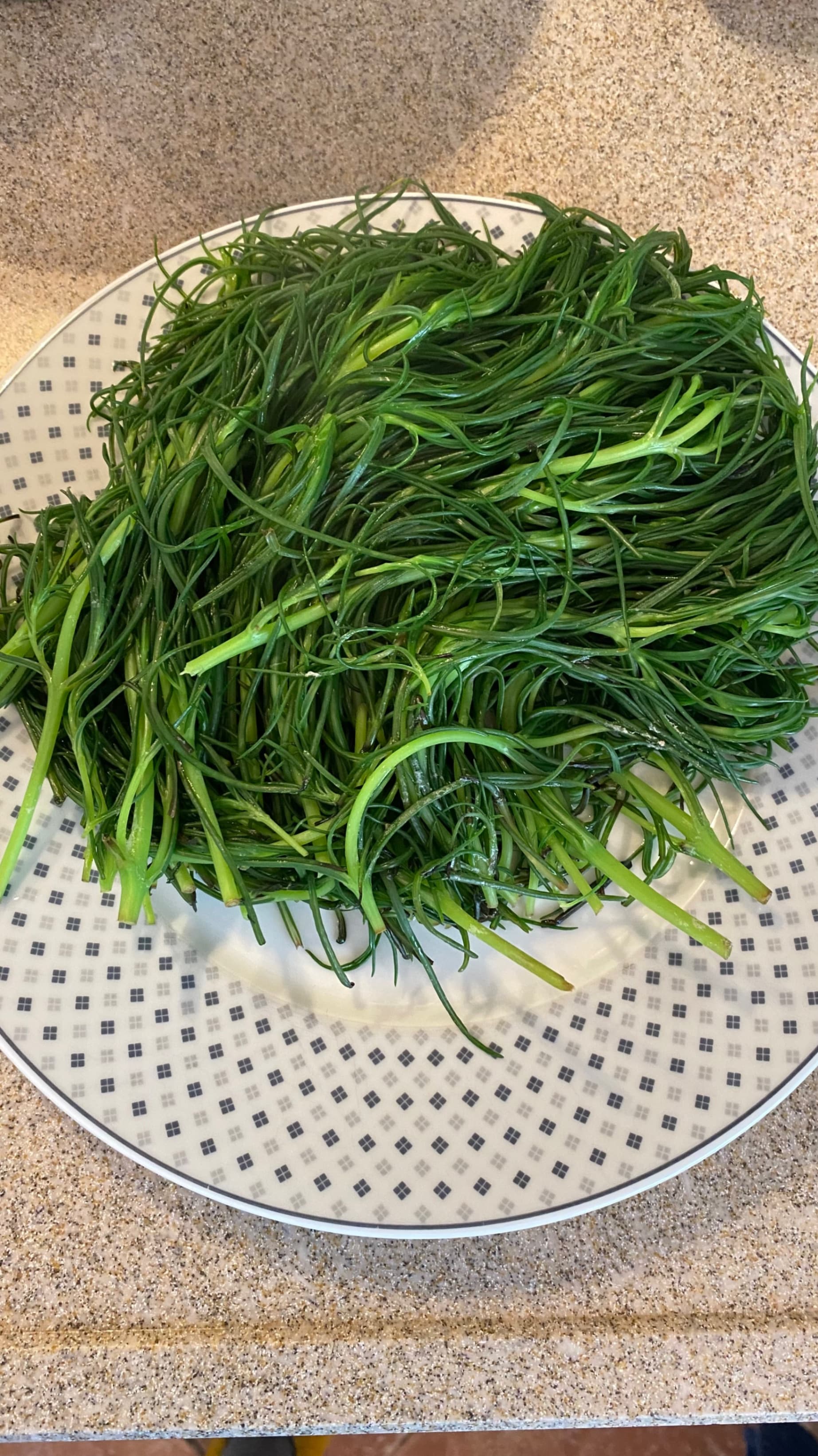 Mönchsbart mit Kartoffeln und Spiegelei Recipe Image