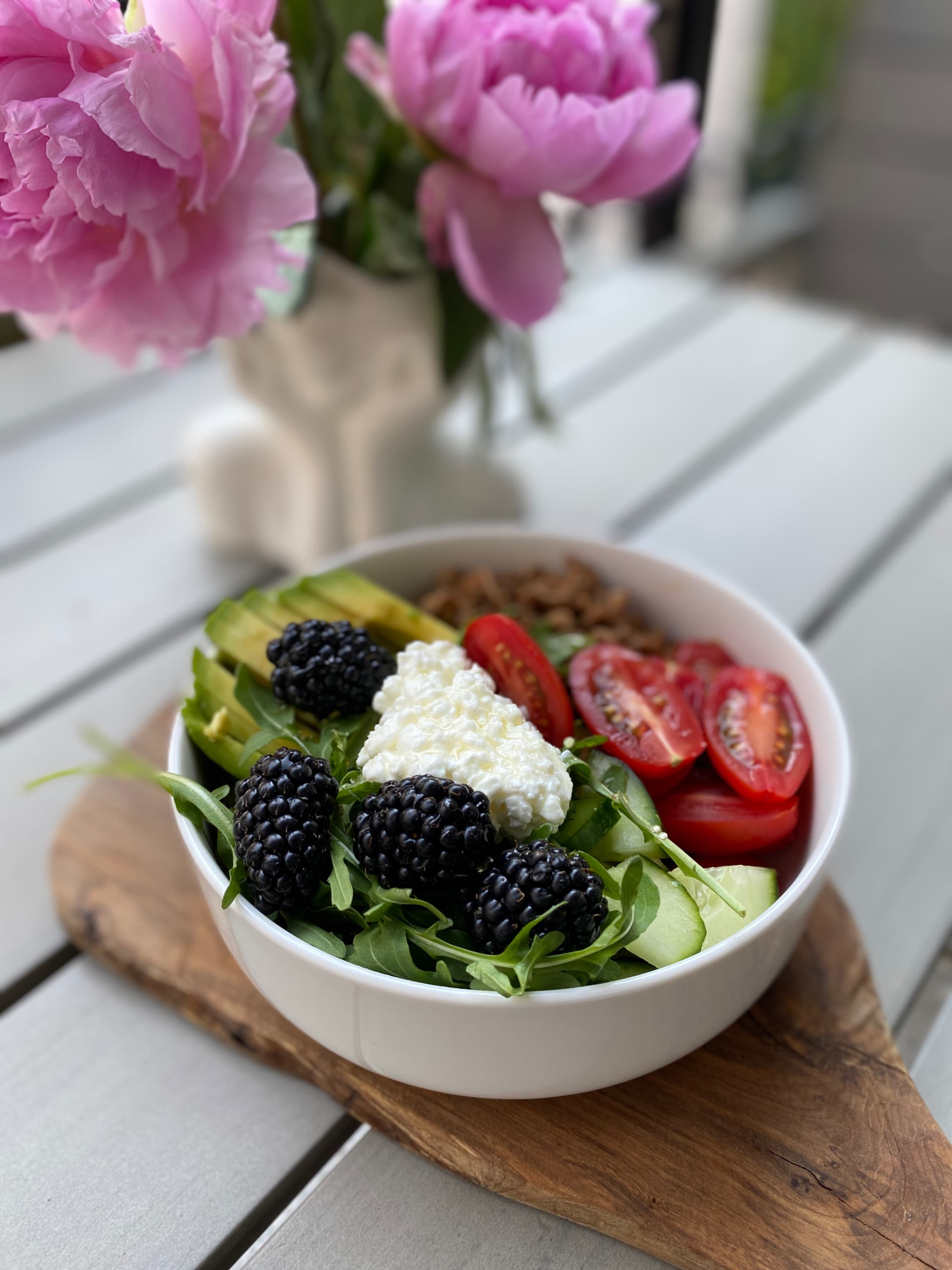 Miseczka z mieloną wołowiną i pikantnym miodem Recipe Image