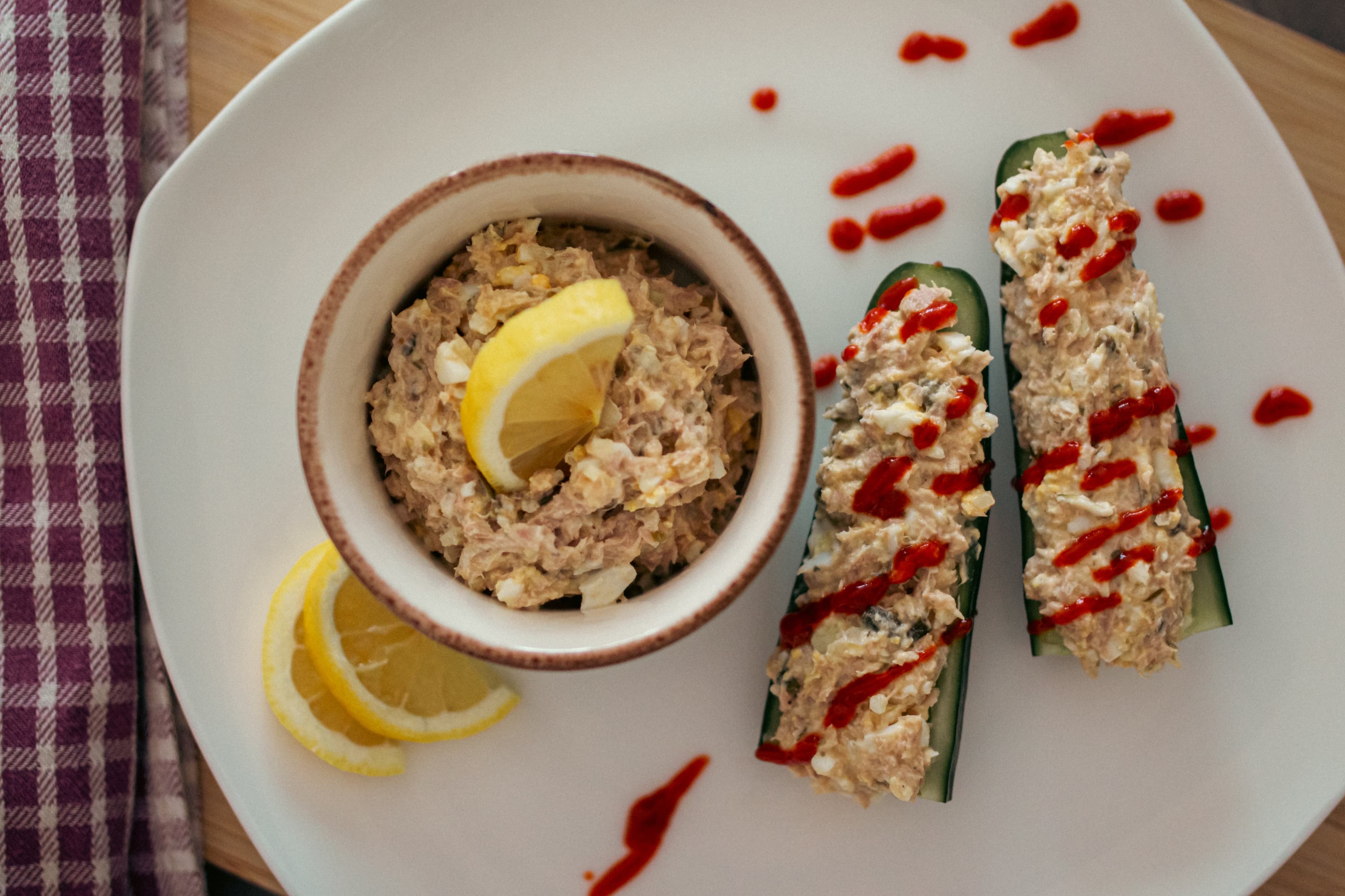 Imagen de la receta Botes de Pepino con Atún