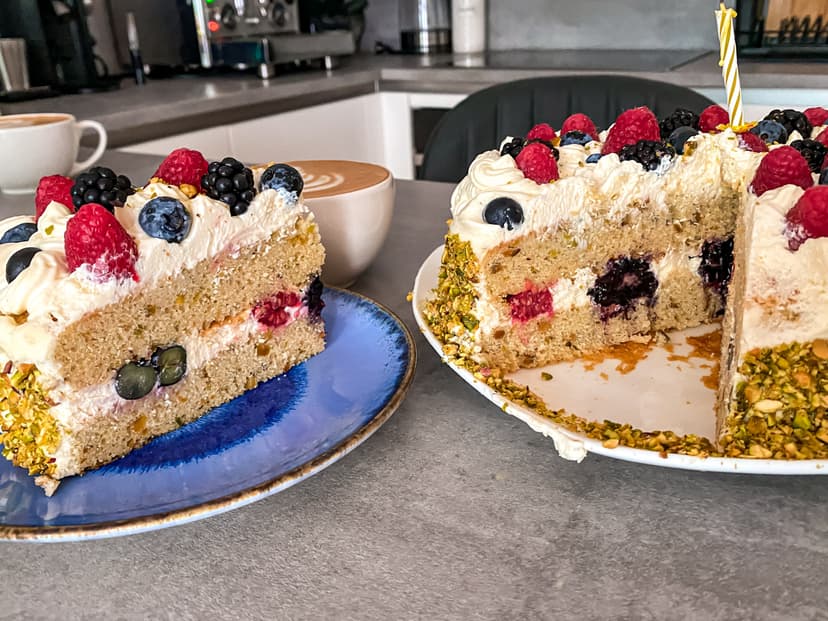Receta de Rocely de Tarta de Crema con Frutos del Bosque