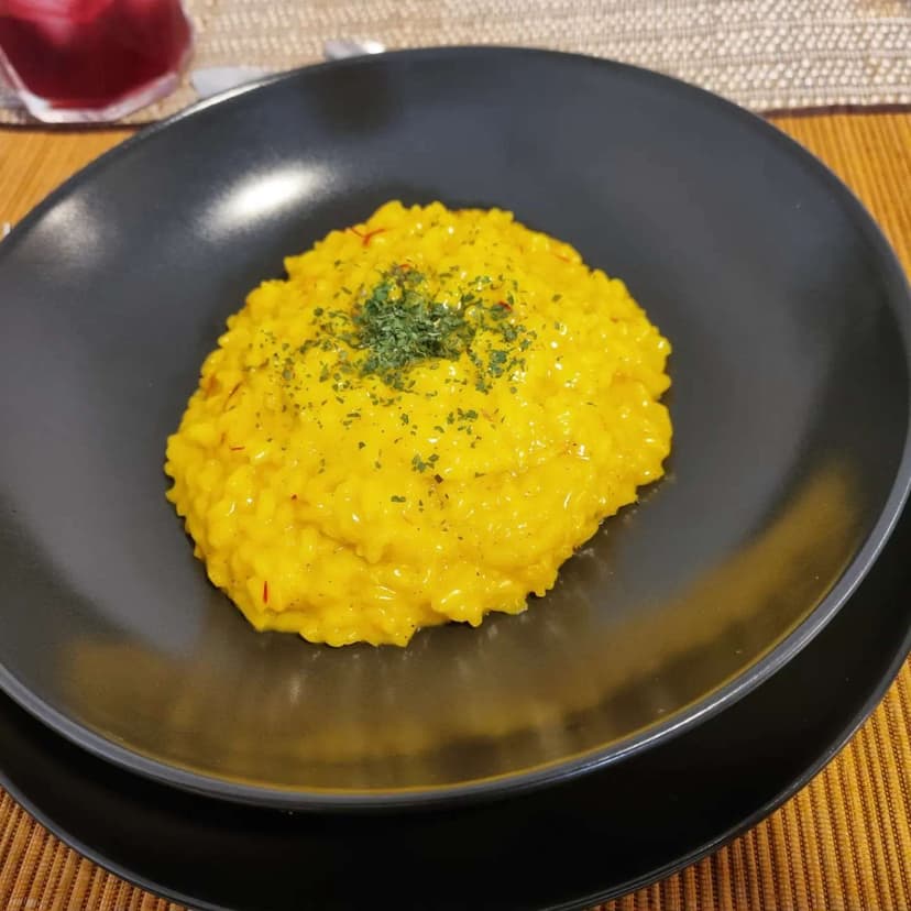 Risotto alla Milanese Rocely Recept