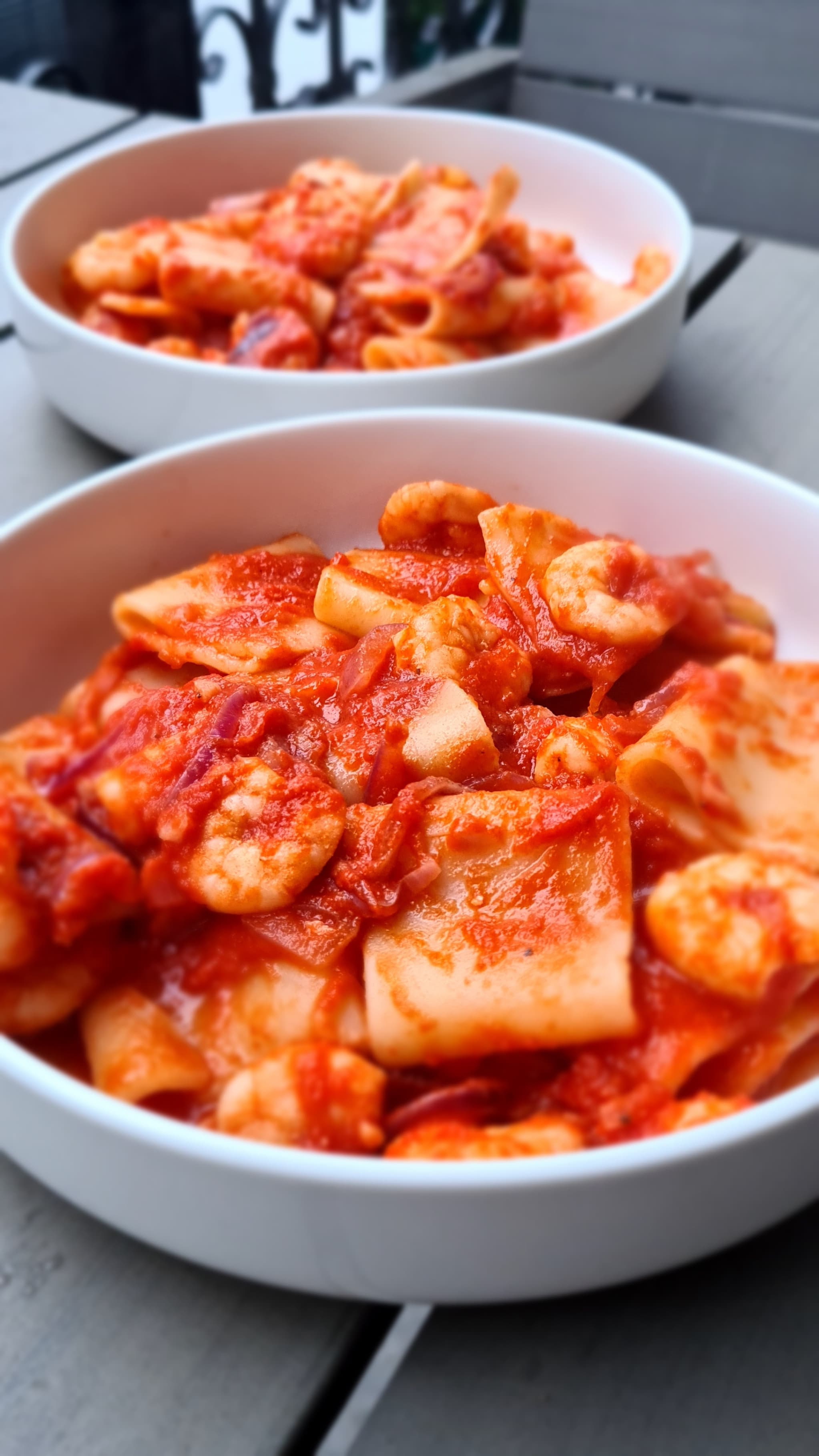 Paccheri mit Garnelen und Tomatensauce Recipe Image