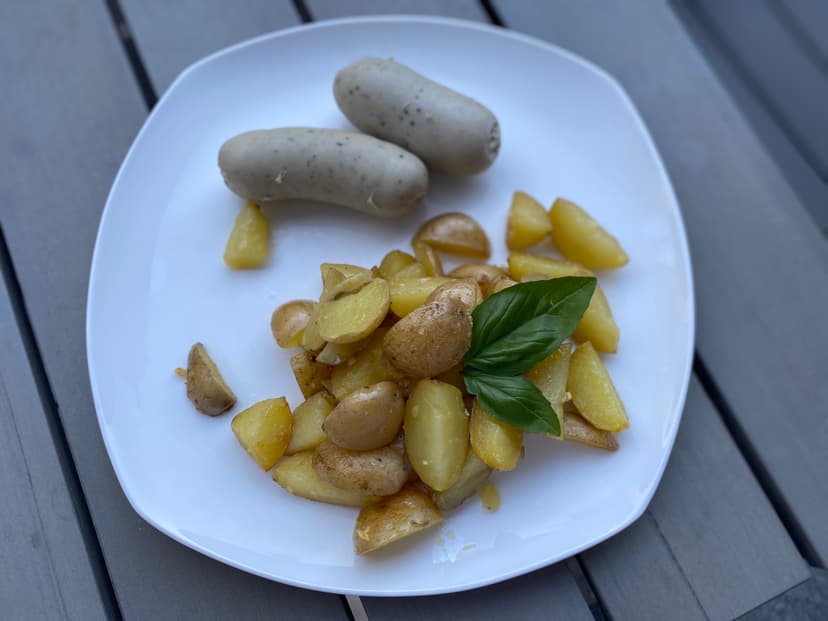Authentische bayerische Weißwurst mit Kartoffelsalat Rocely Rezept