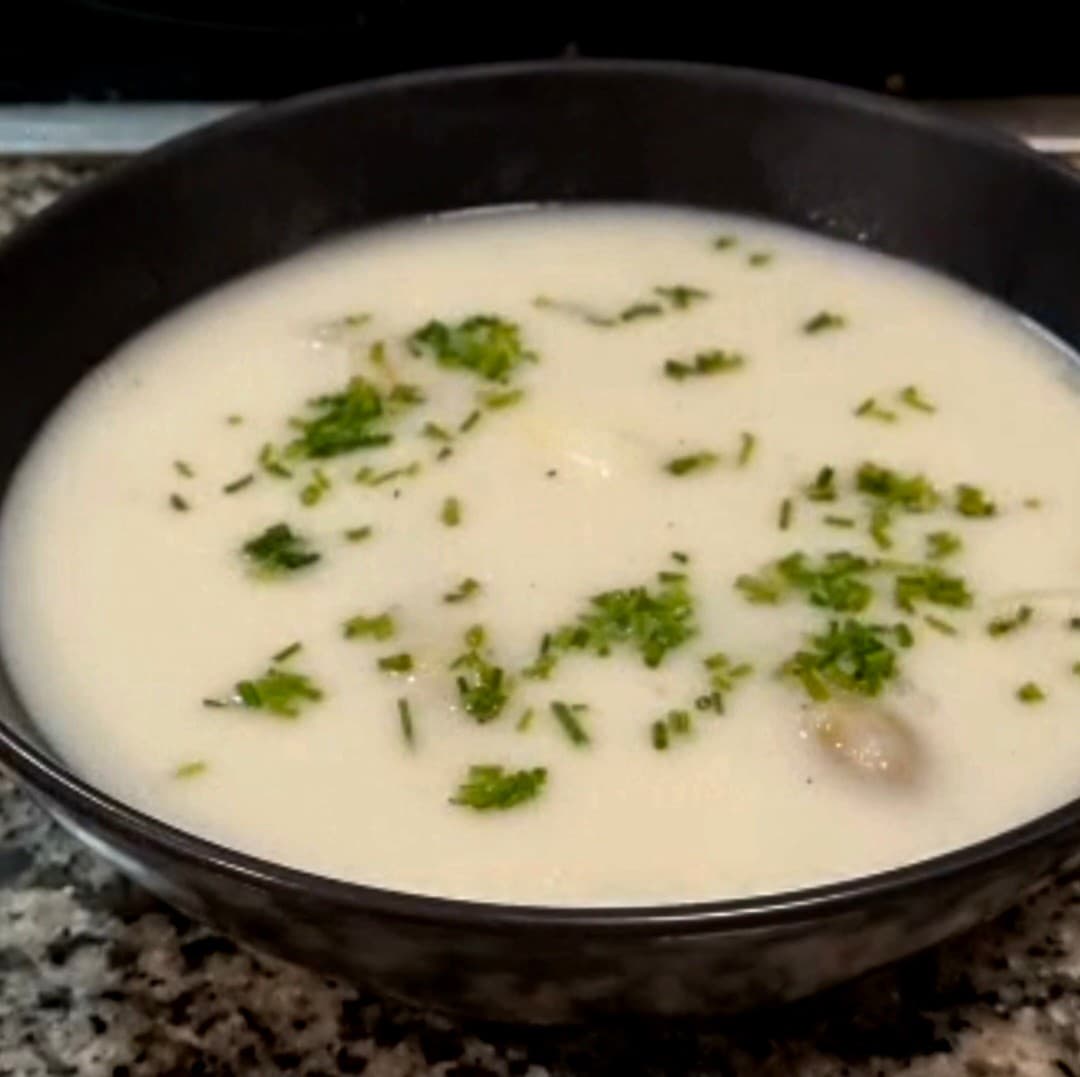 Imagen principal para Crema de espárragos vegana con puntas de espárrago