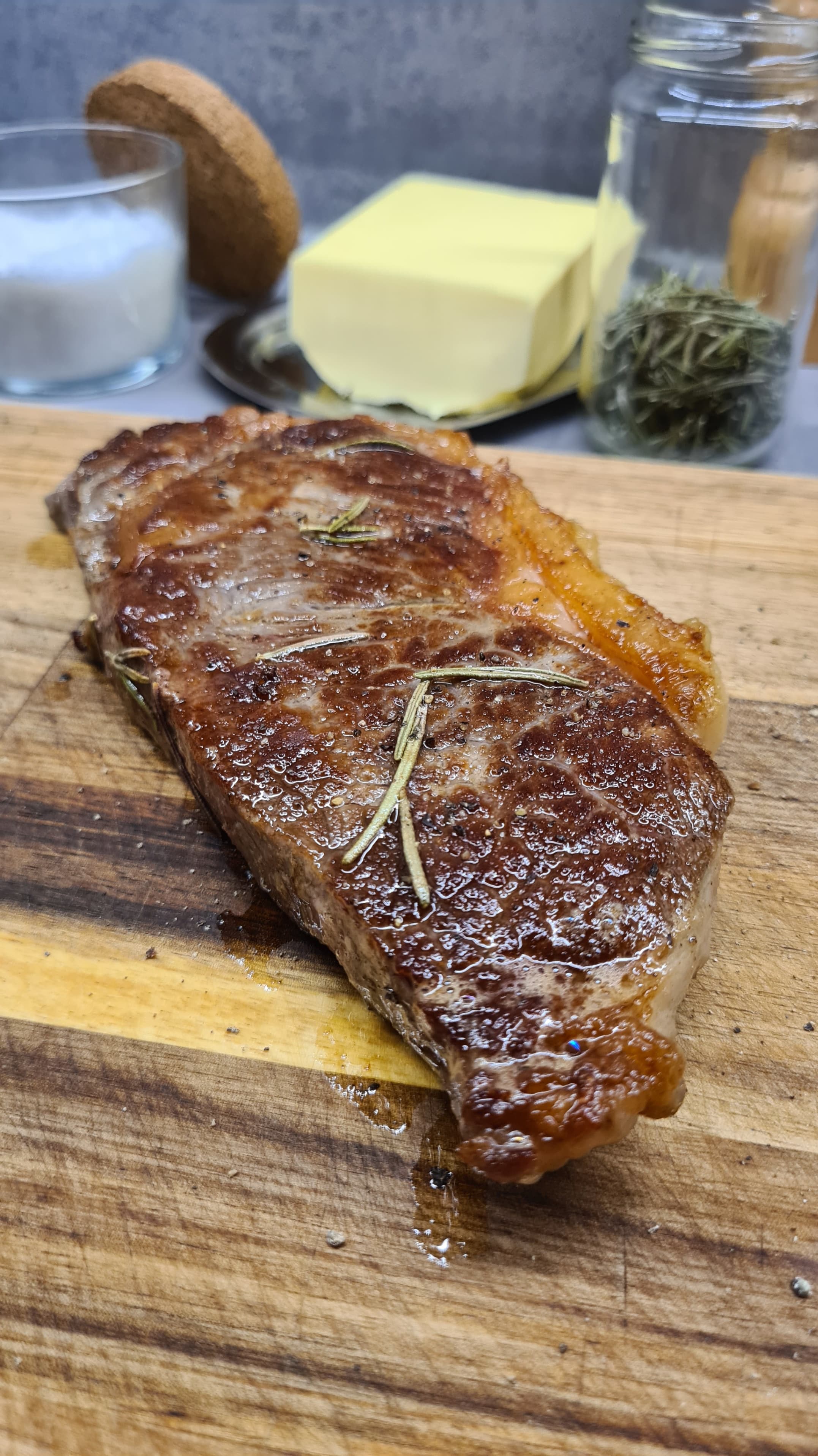 Pan-Seared Ribeye Steak Rocely Recipe