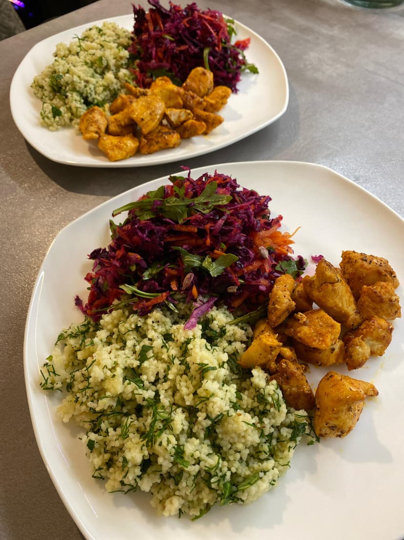 Receta de Rocely de Pollo con Zumaque y Cuscús de Hierbas